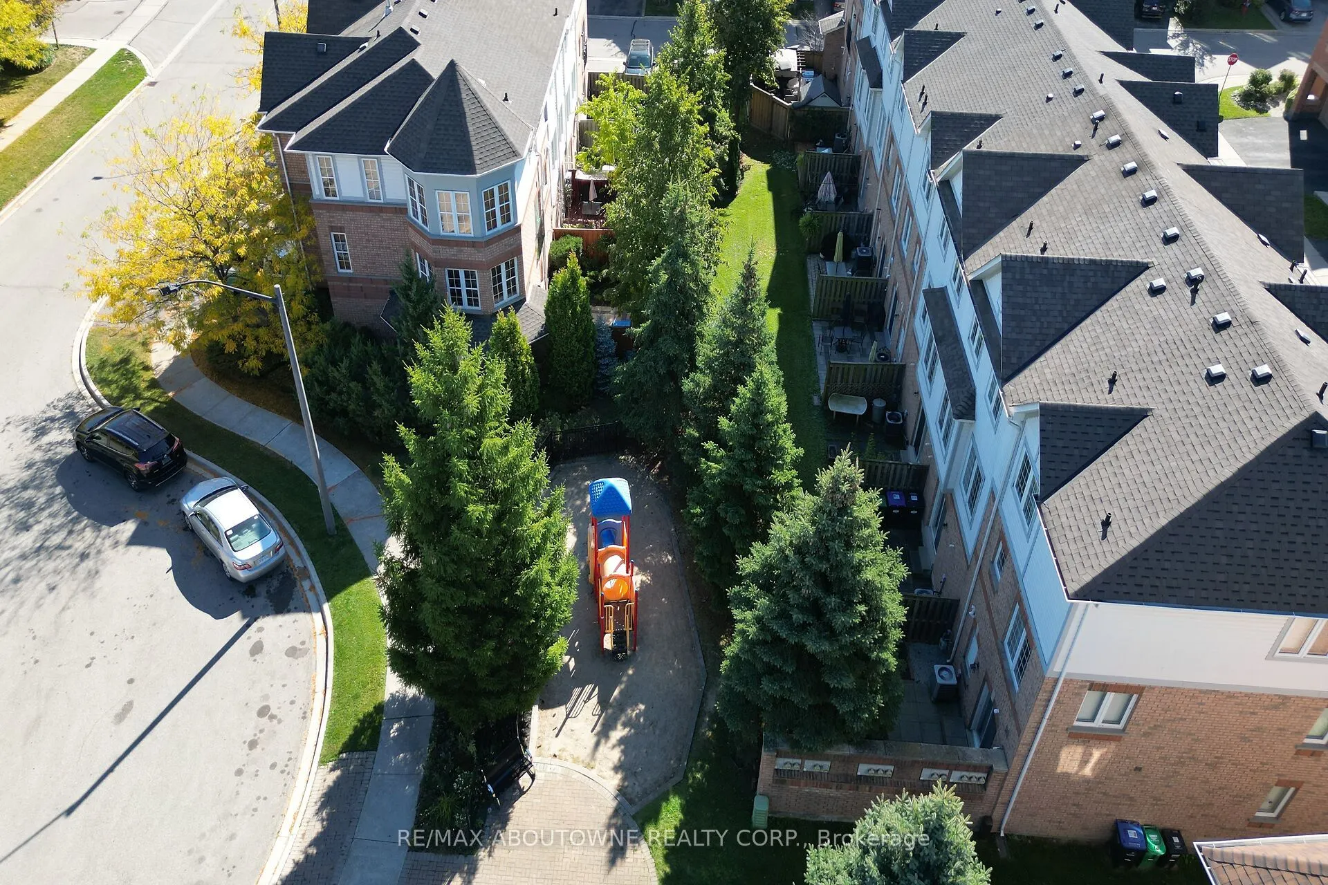 3030 Breakwater Court, #327