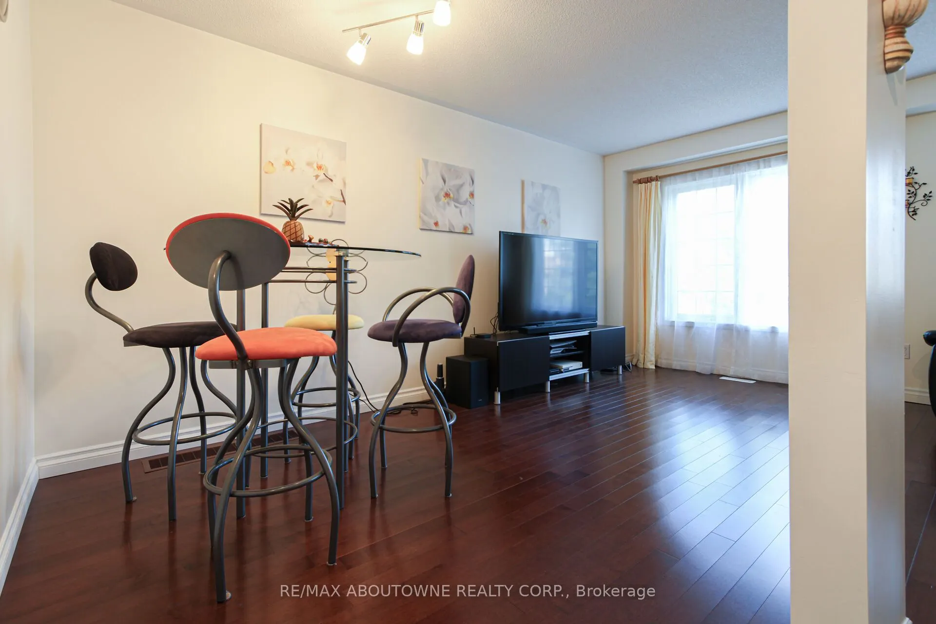 3030 Breakwater Court, #327