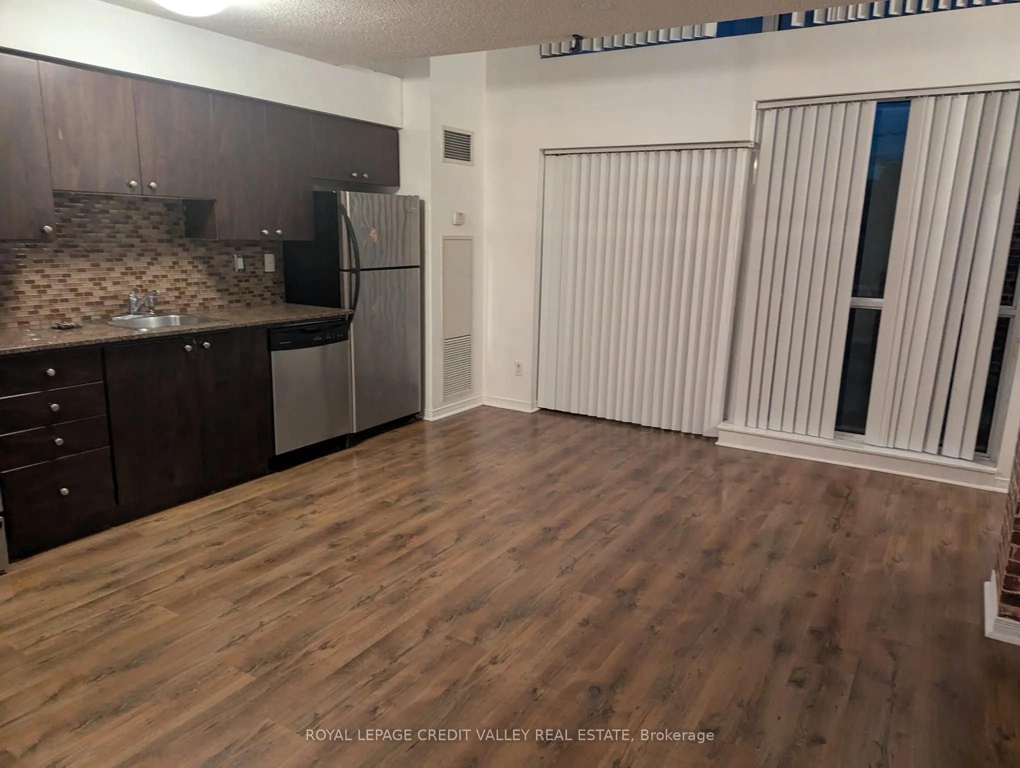 215 Queen Street, #221