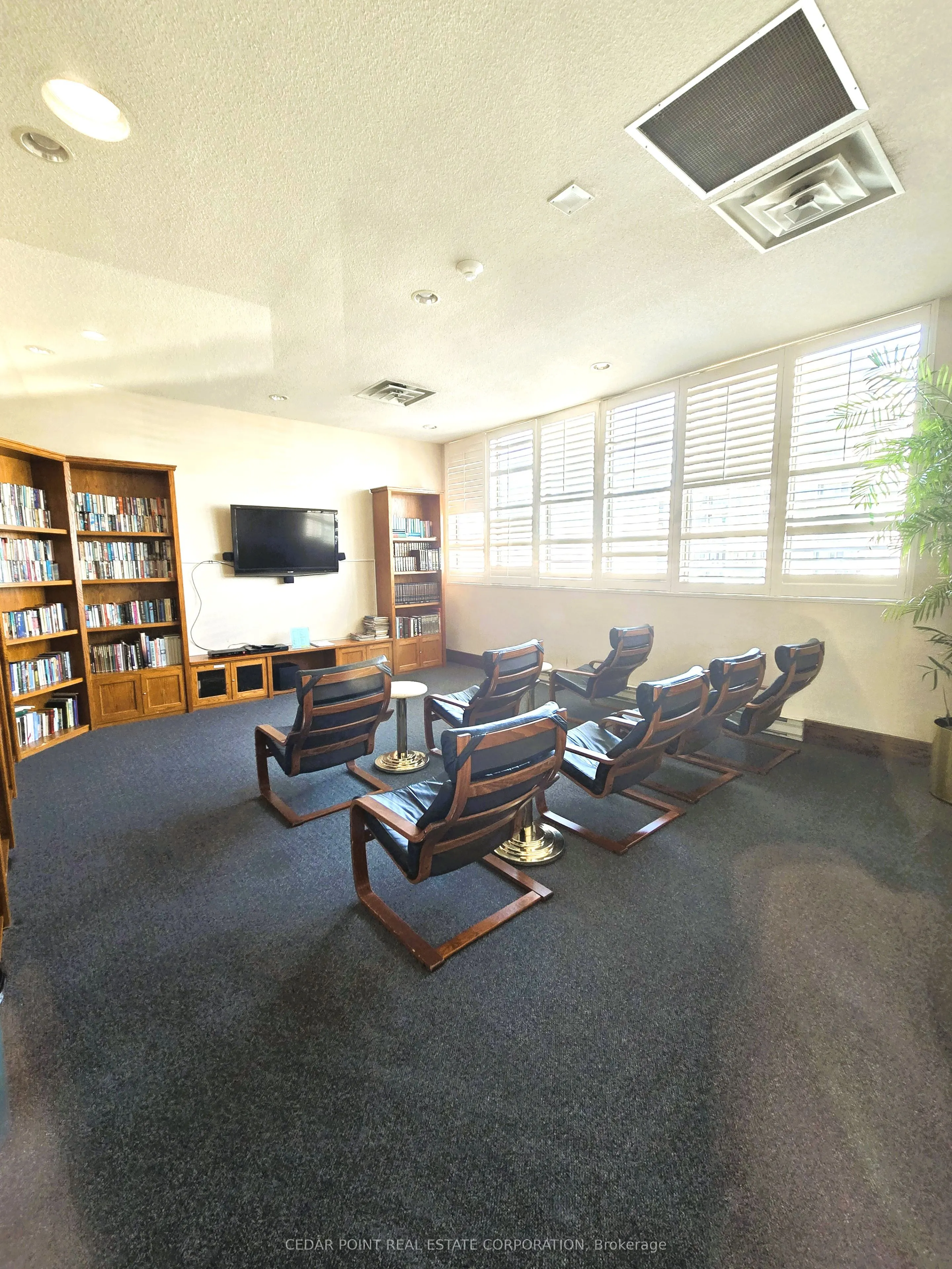 55 Elm Drive W, #701
