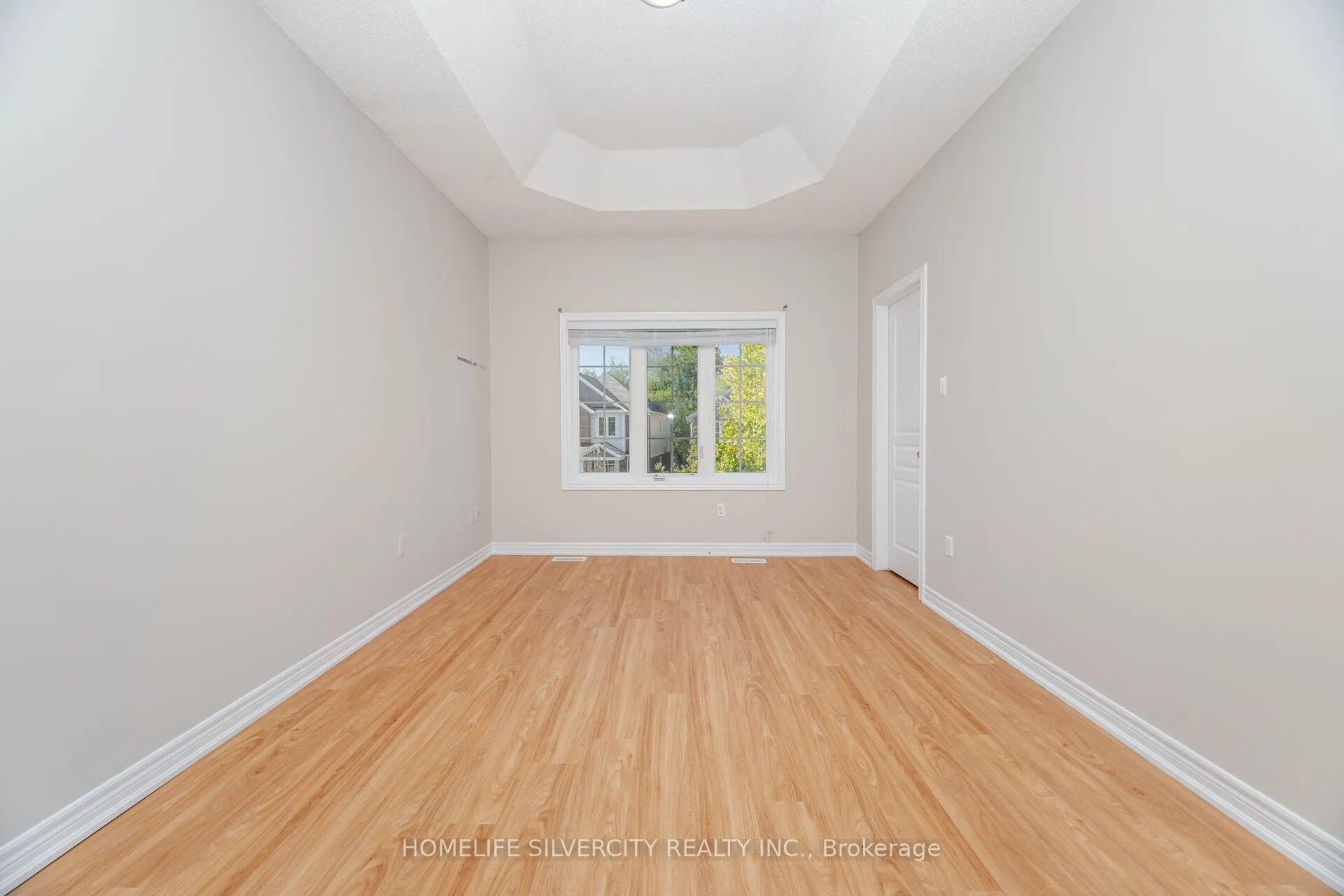 105 Aylesbury Drive