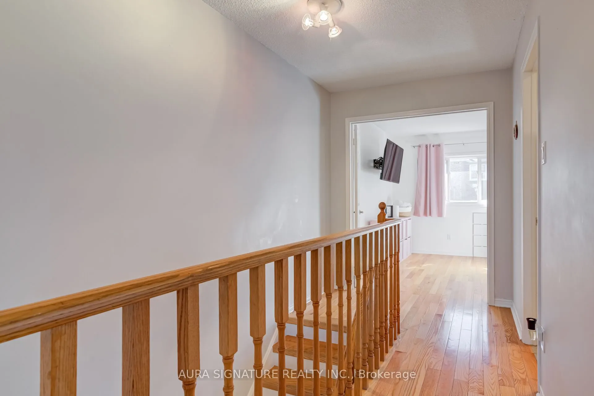 69 Alaskan Summit Court