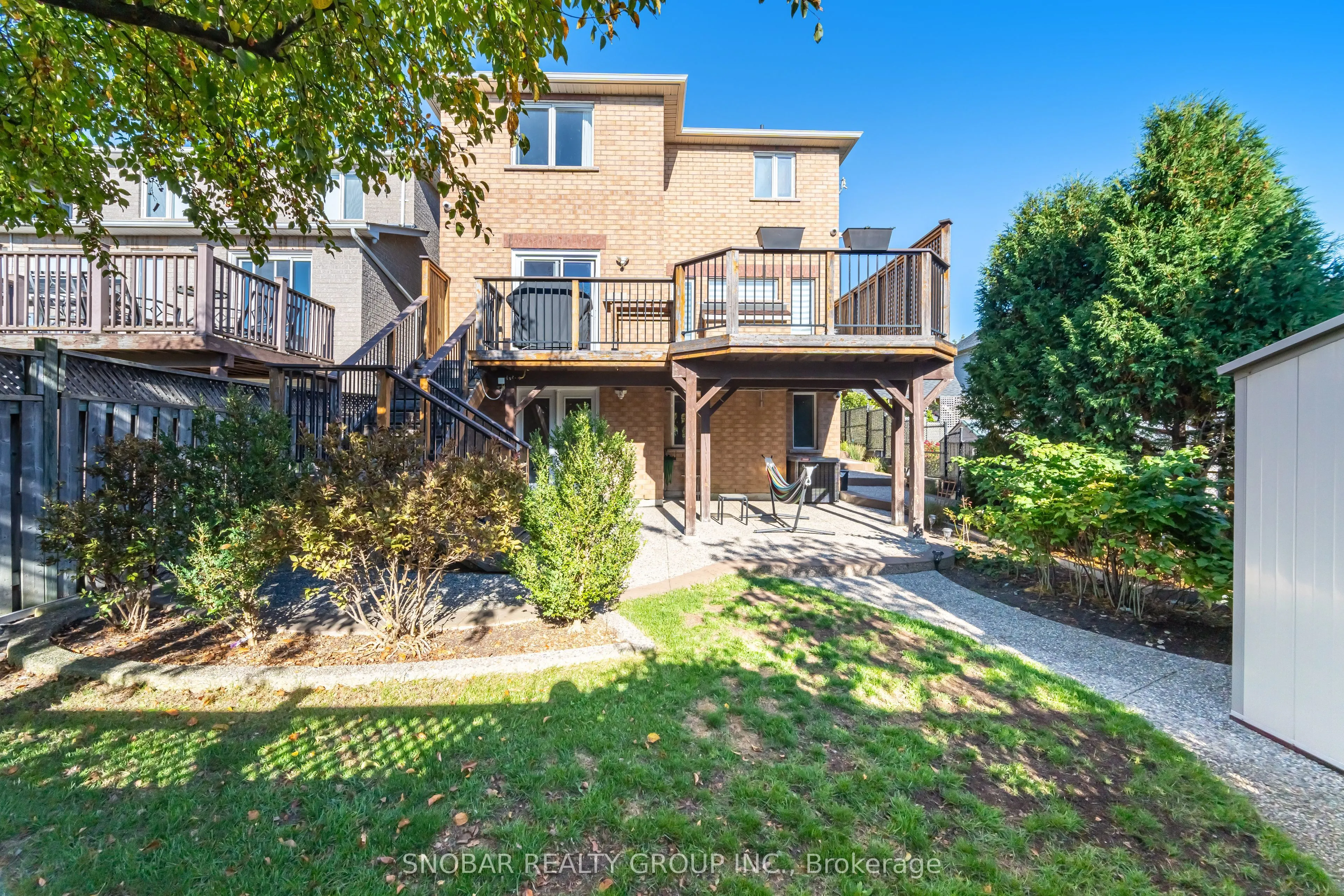 1124 Knotty Pine Grove