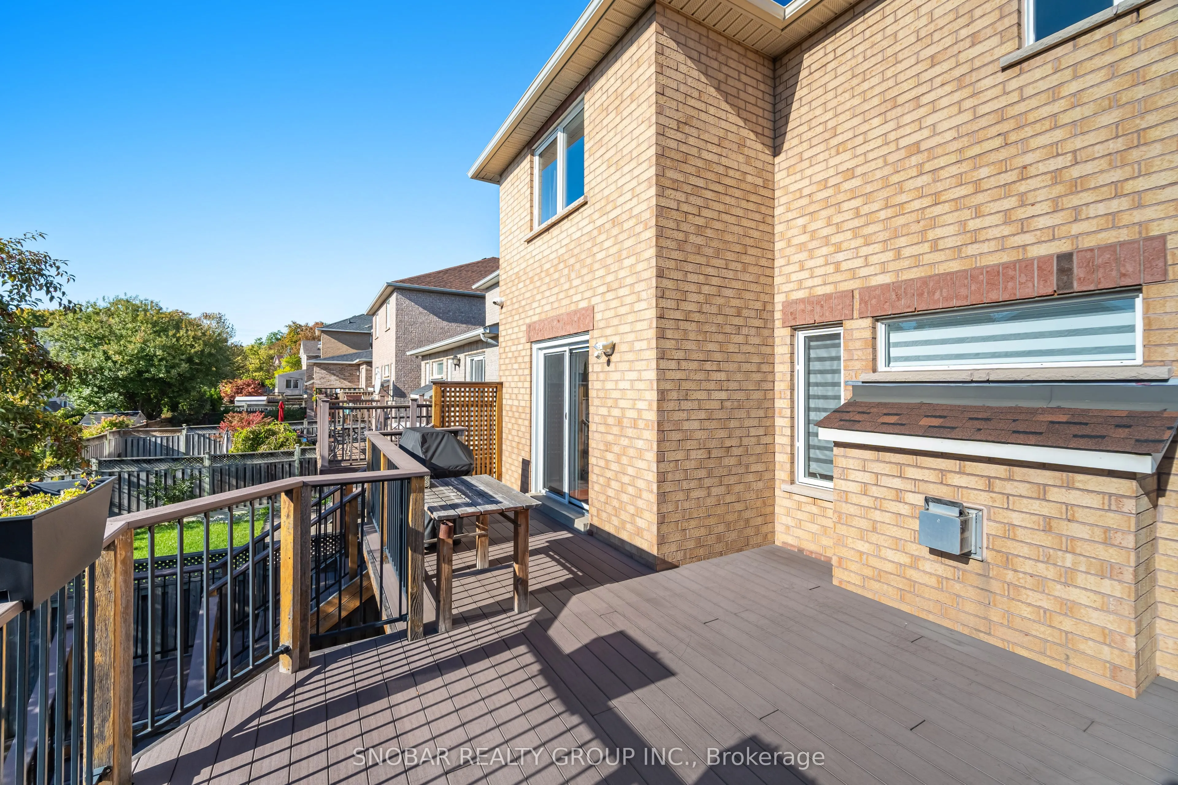 1124 Knotty Pine Grove