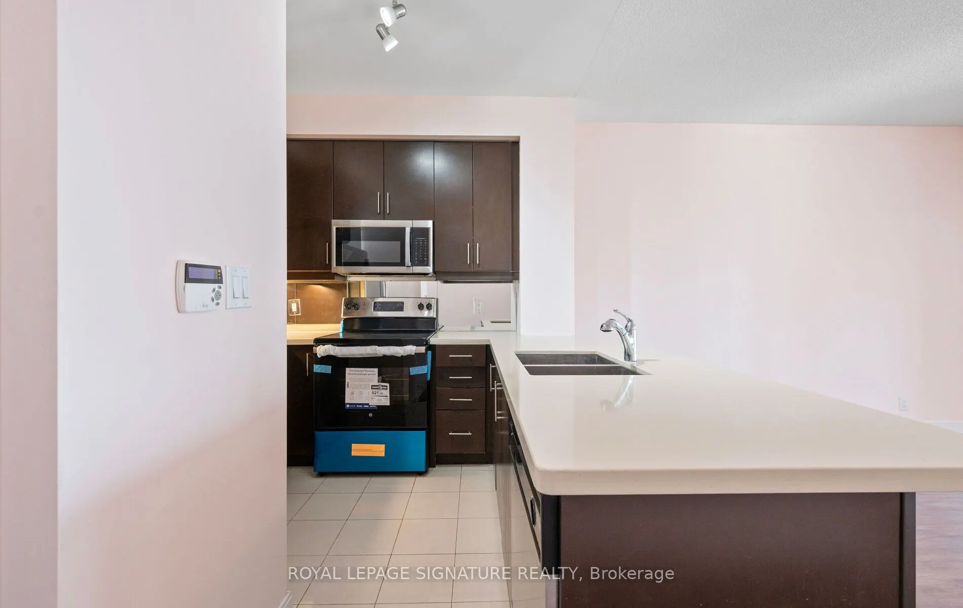 60 Absolute Avenue, #1903