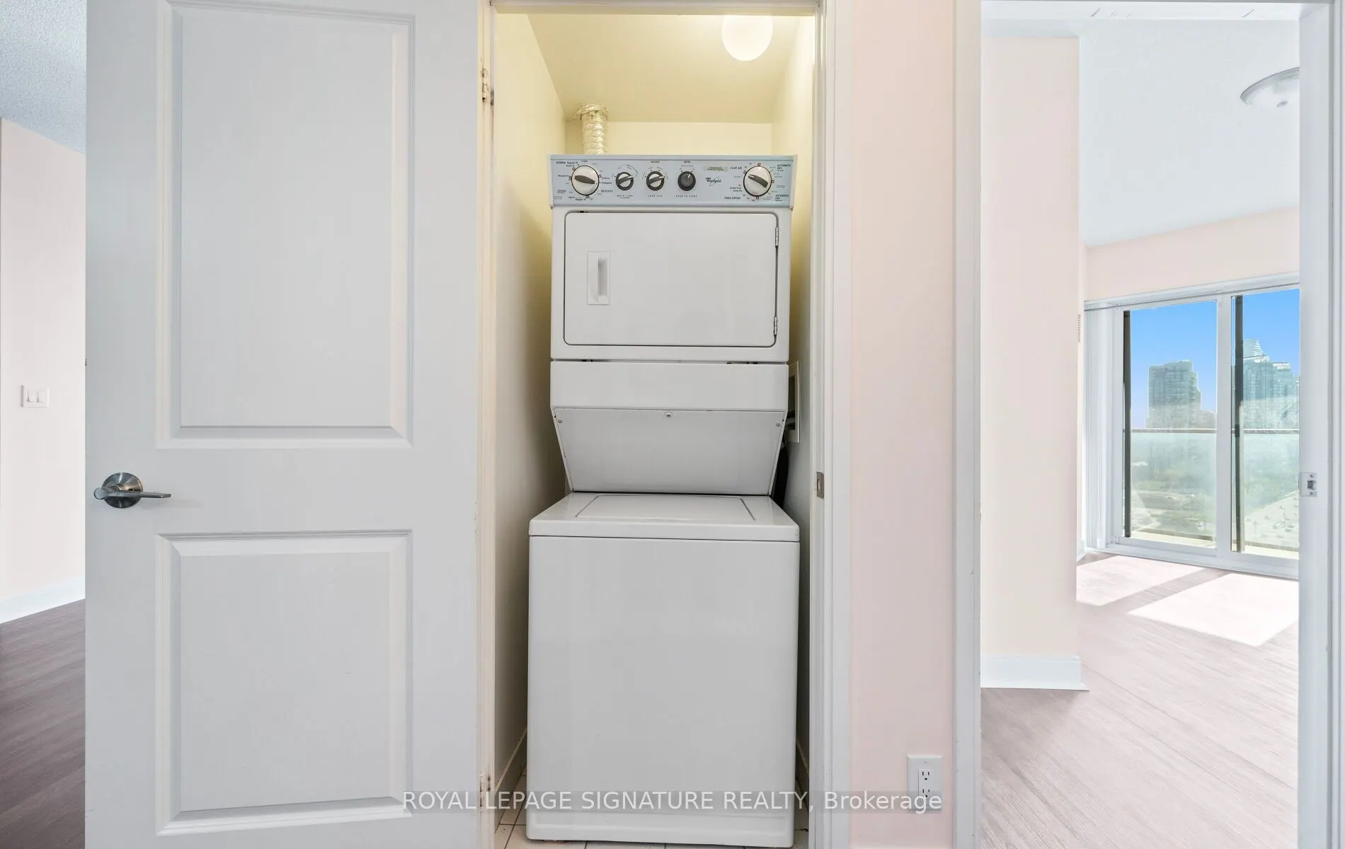 60 Absolute Avenue, #1903