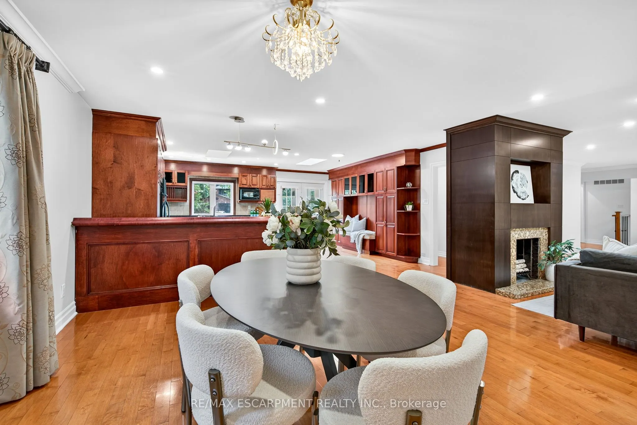 1262 Mississauga Road