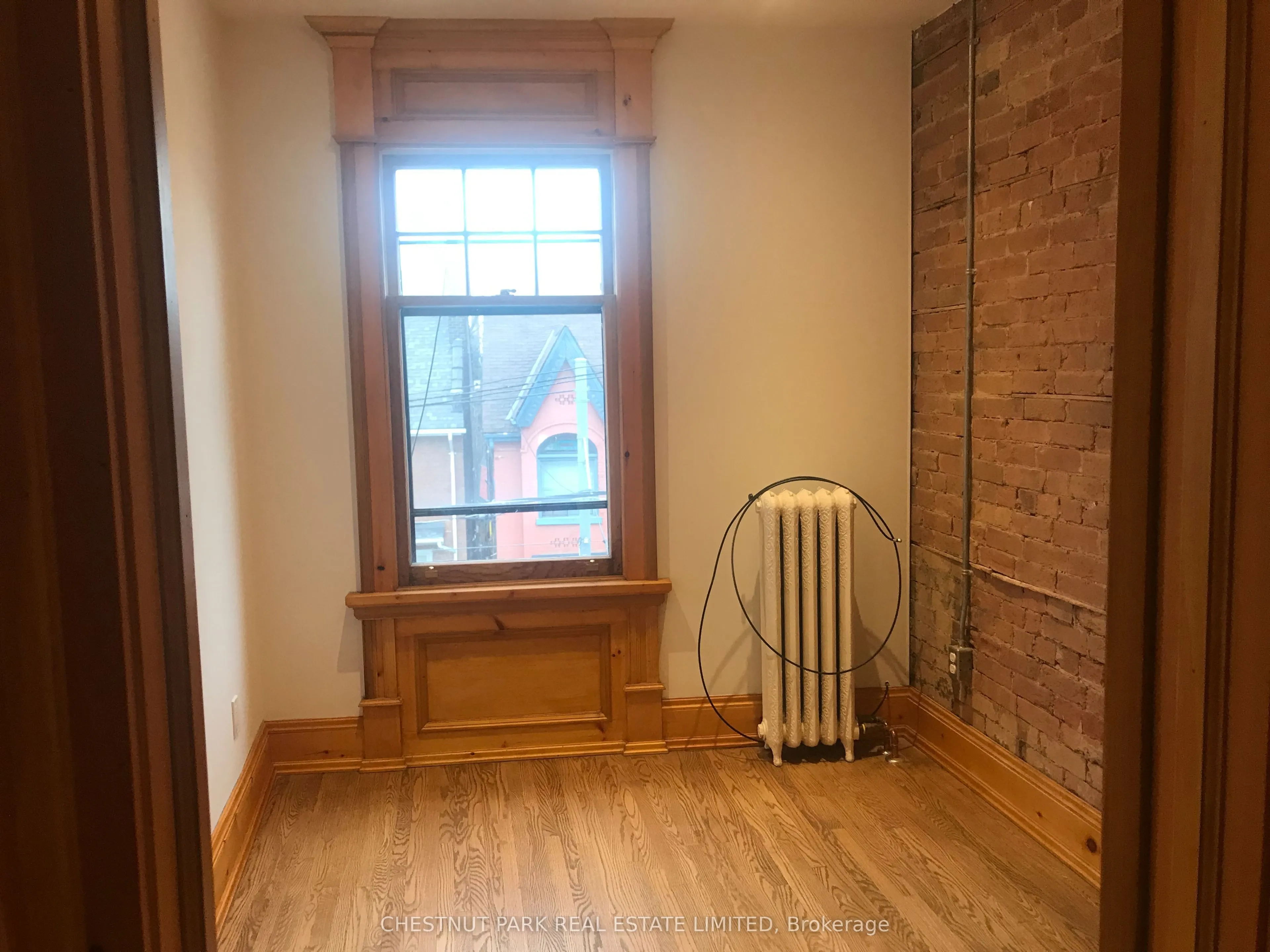 476 Roncesvalles Avenue, ##2