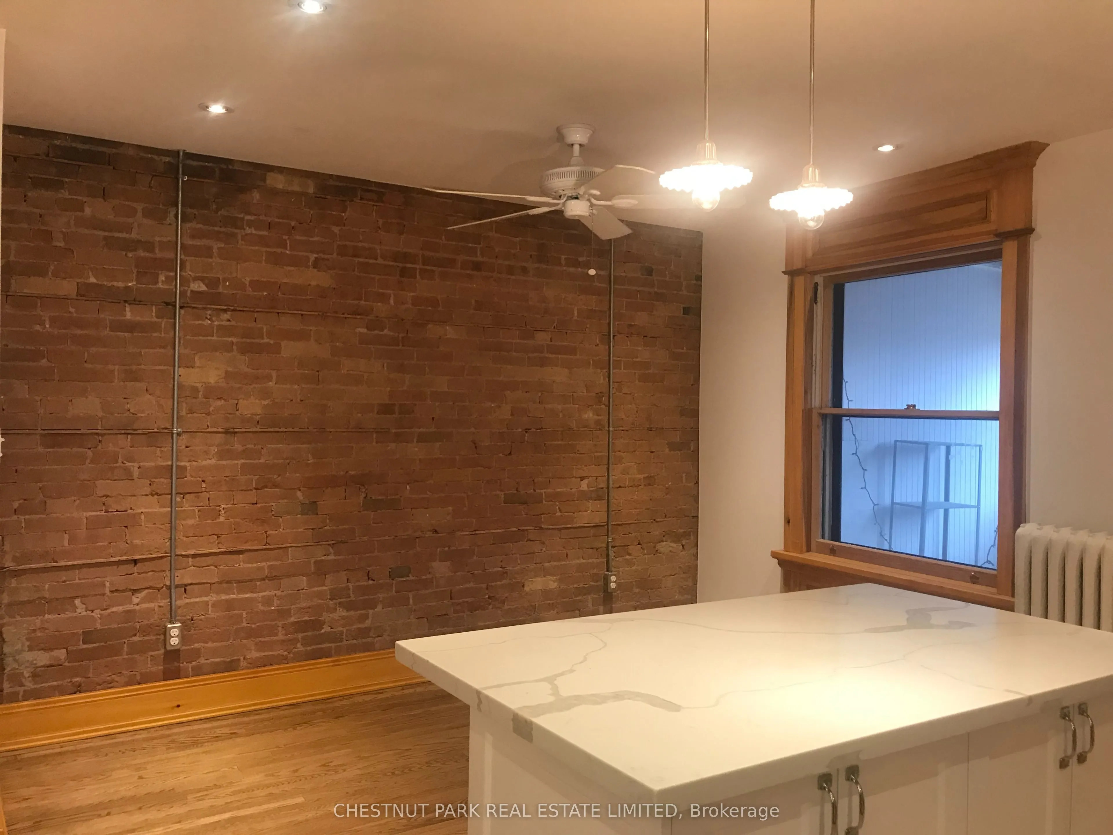 476 Roncesvalles Avenue, ##2