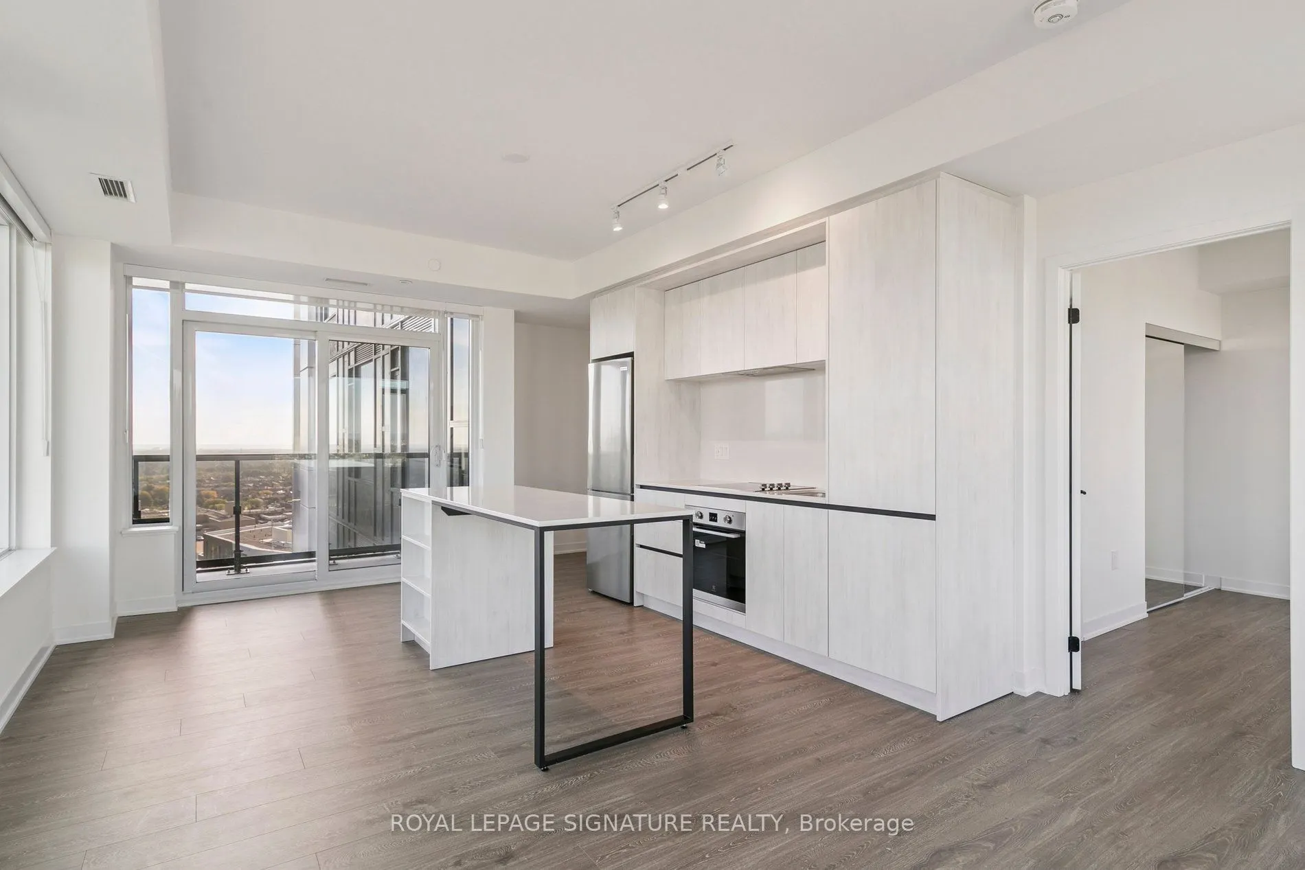 2495 Eglinton Avenue W, #1710