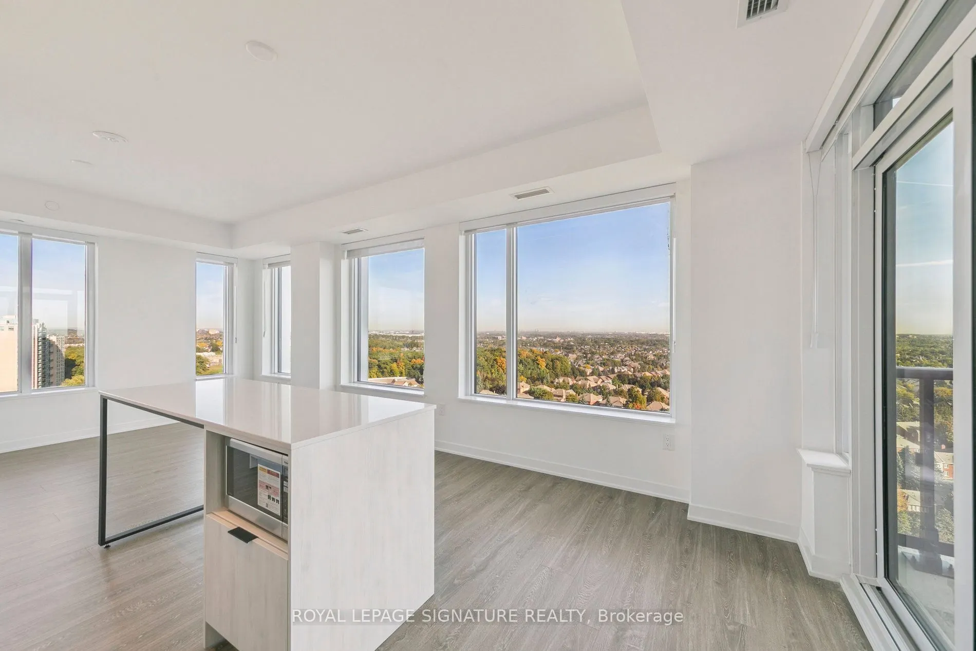 2495 Eglinton Avenue W, #1710