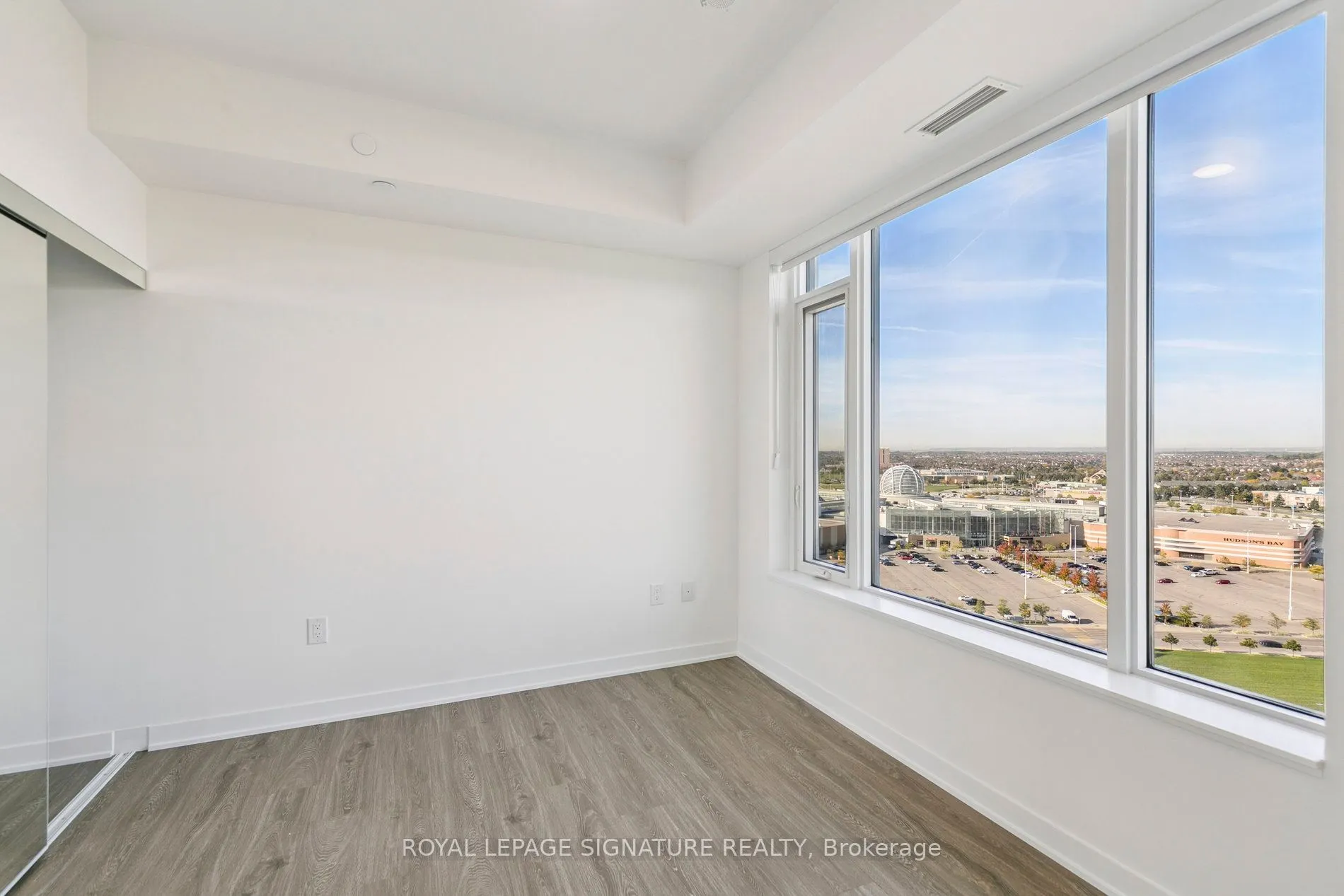 2495 Eglinton Avenue W, #1710