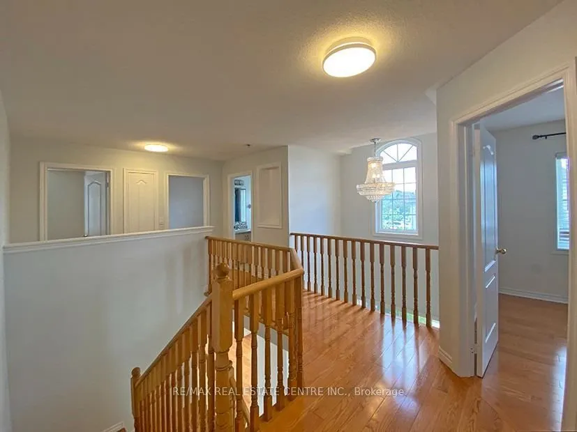 4230 Fuller Crescent
