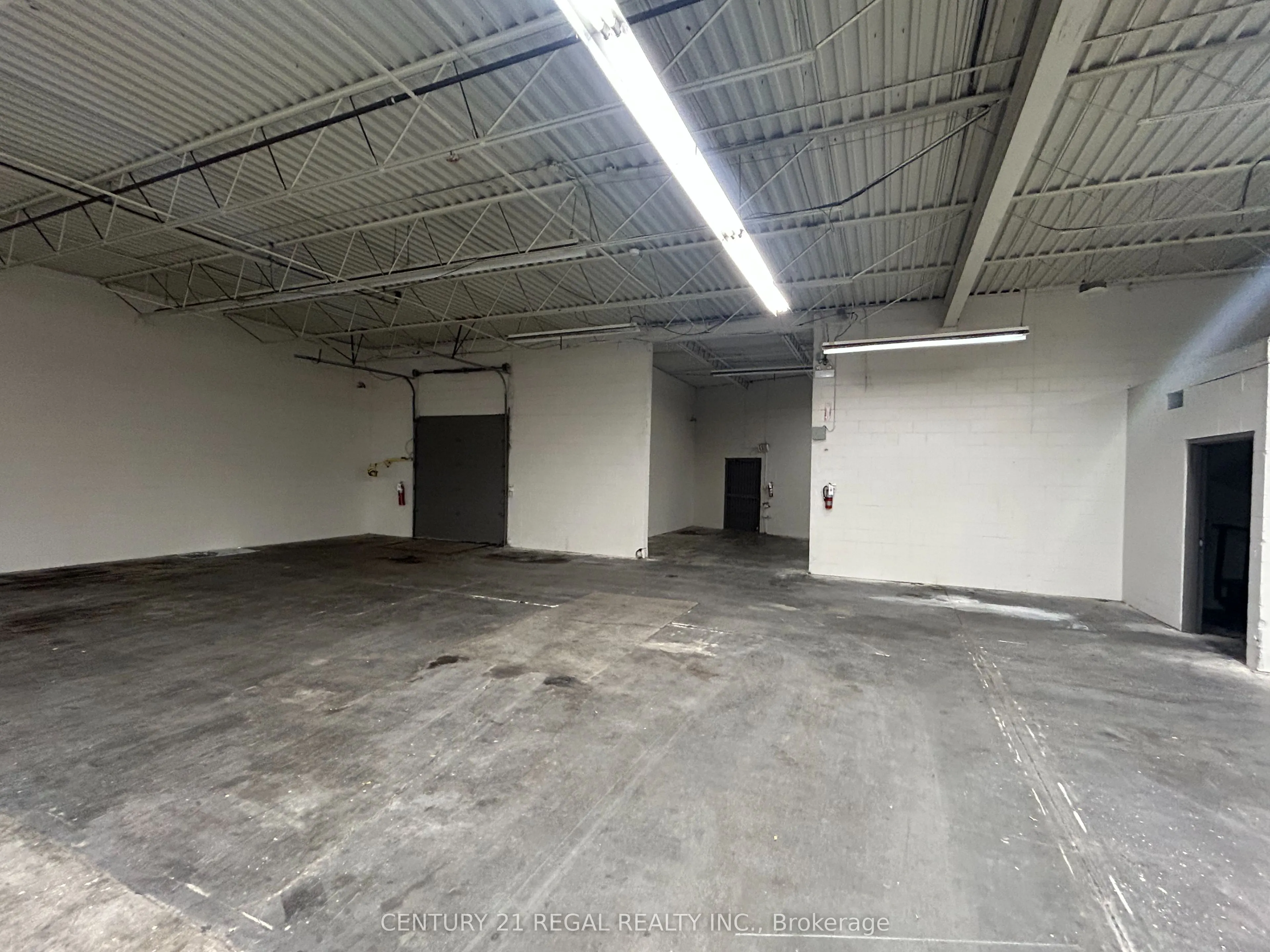 1453 DUPONT Street