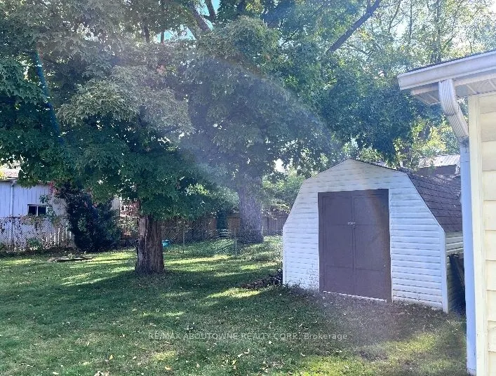 88 Robert Street