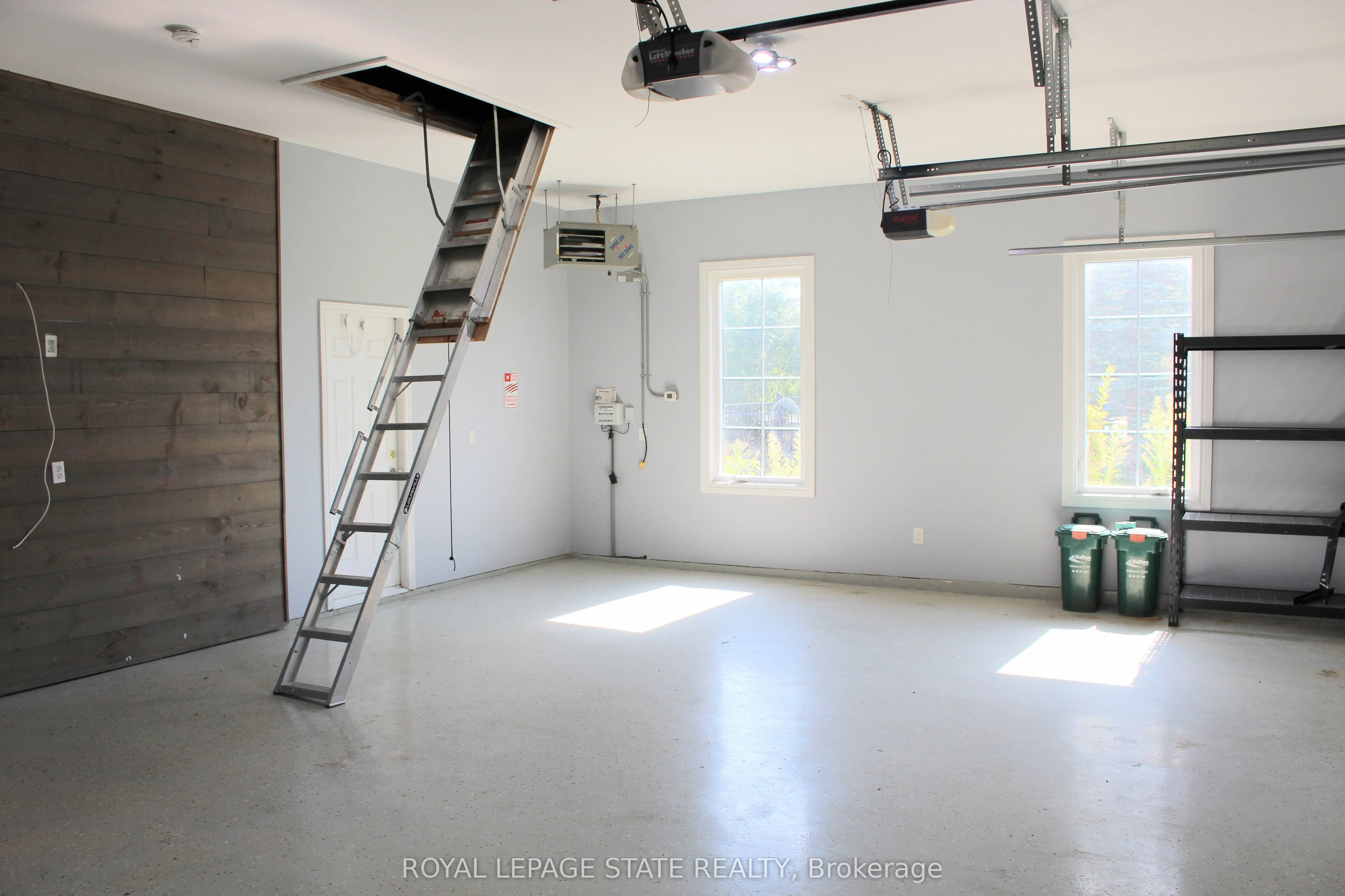 11490 Inglis Drive