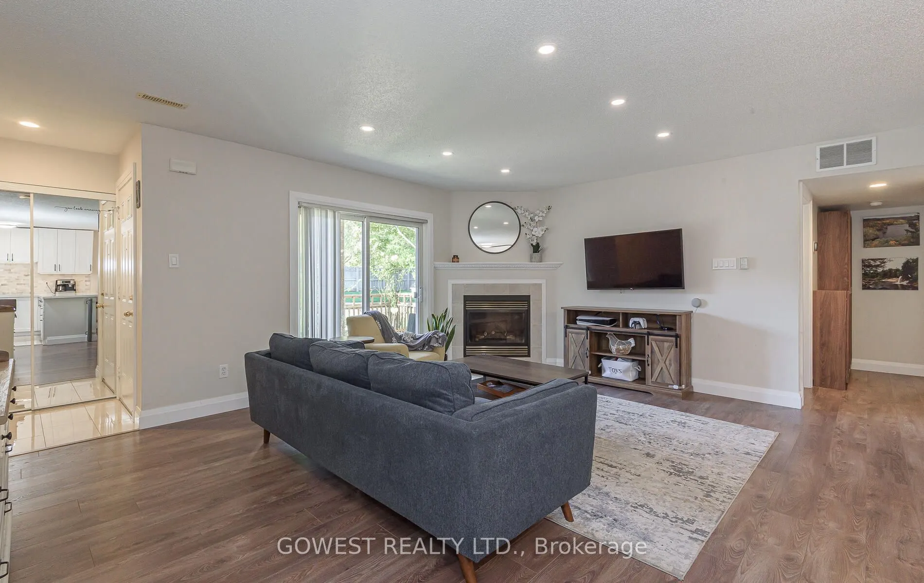 4140 Foxwood Drive, #1202