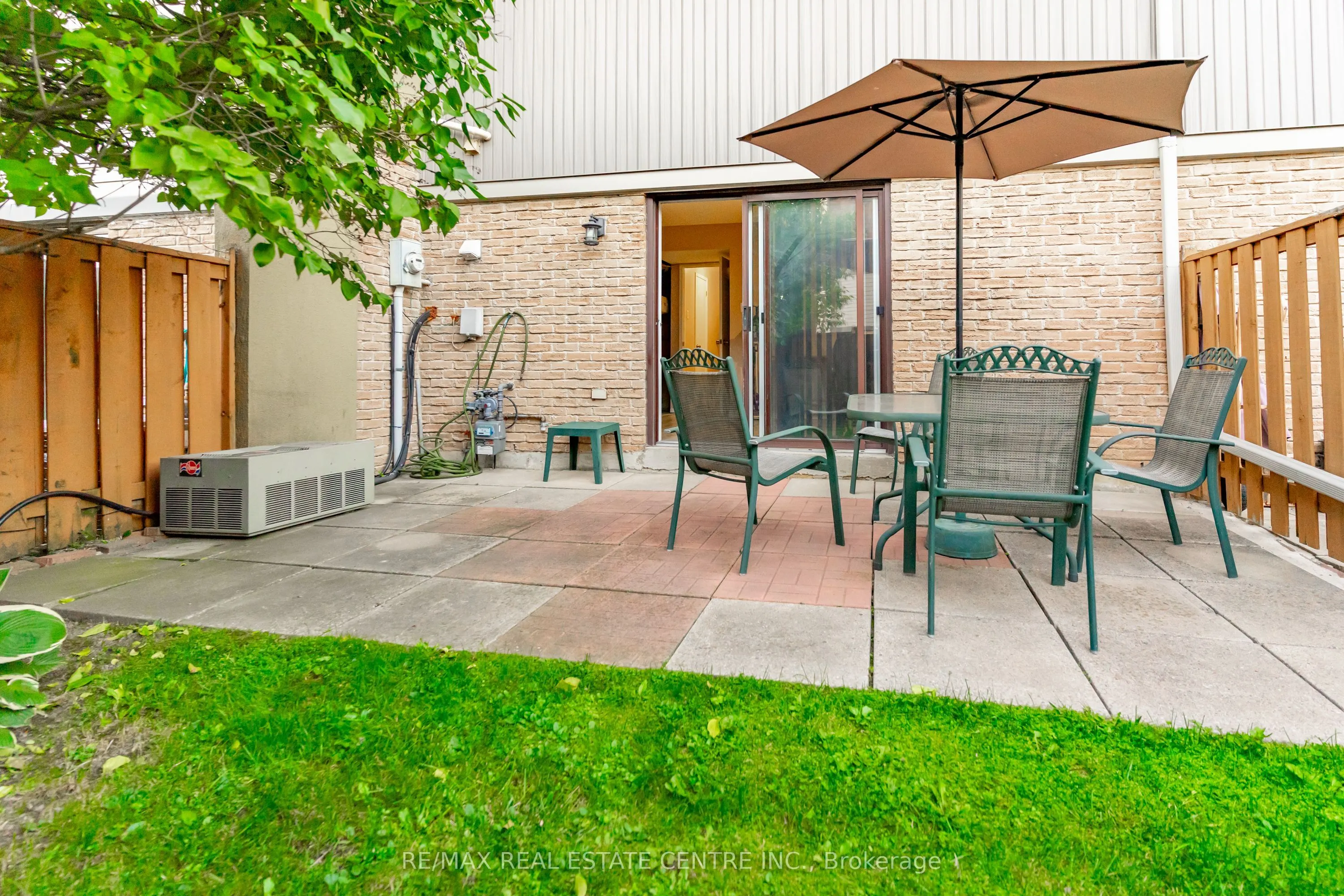 143 Ashton Crescent, #143