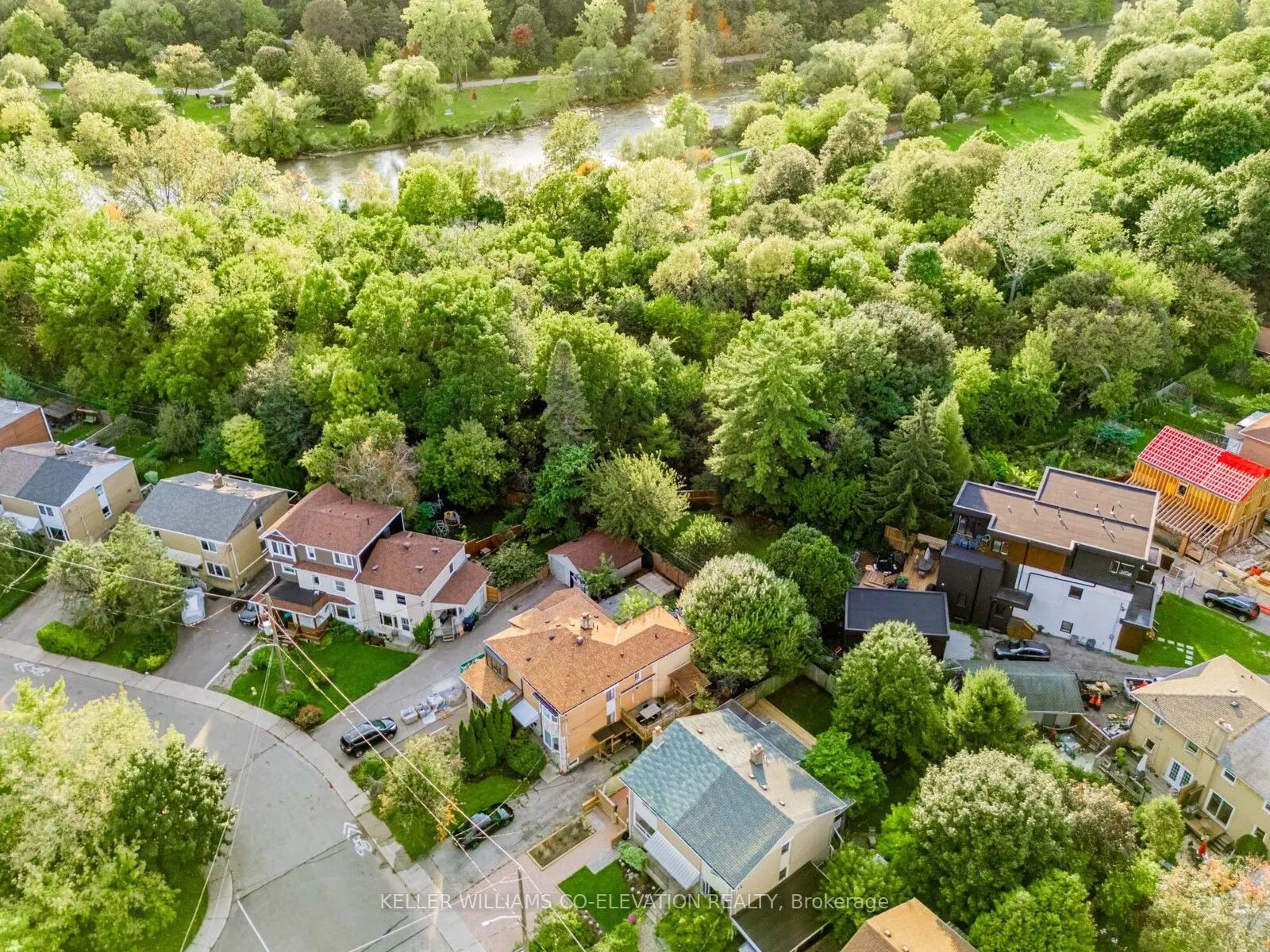 54 Pasadena Gardens