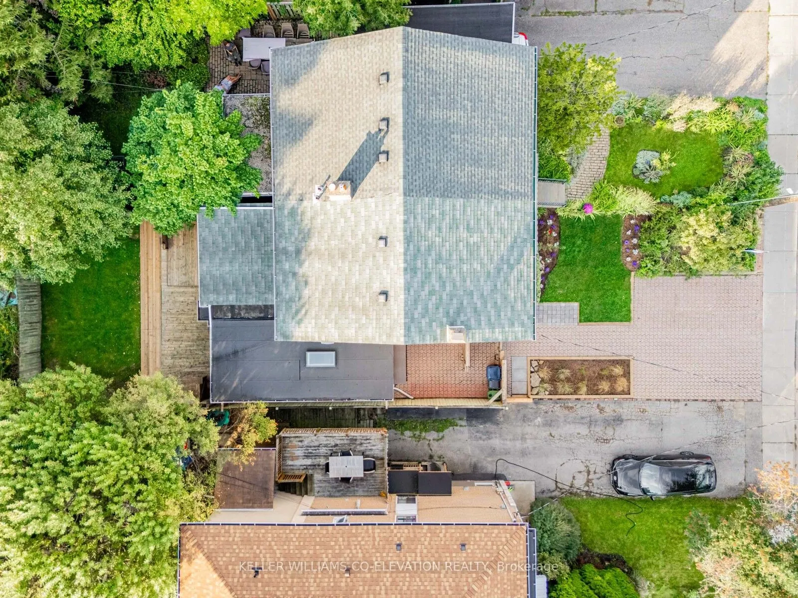 54 Pasadena Gardens