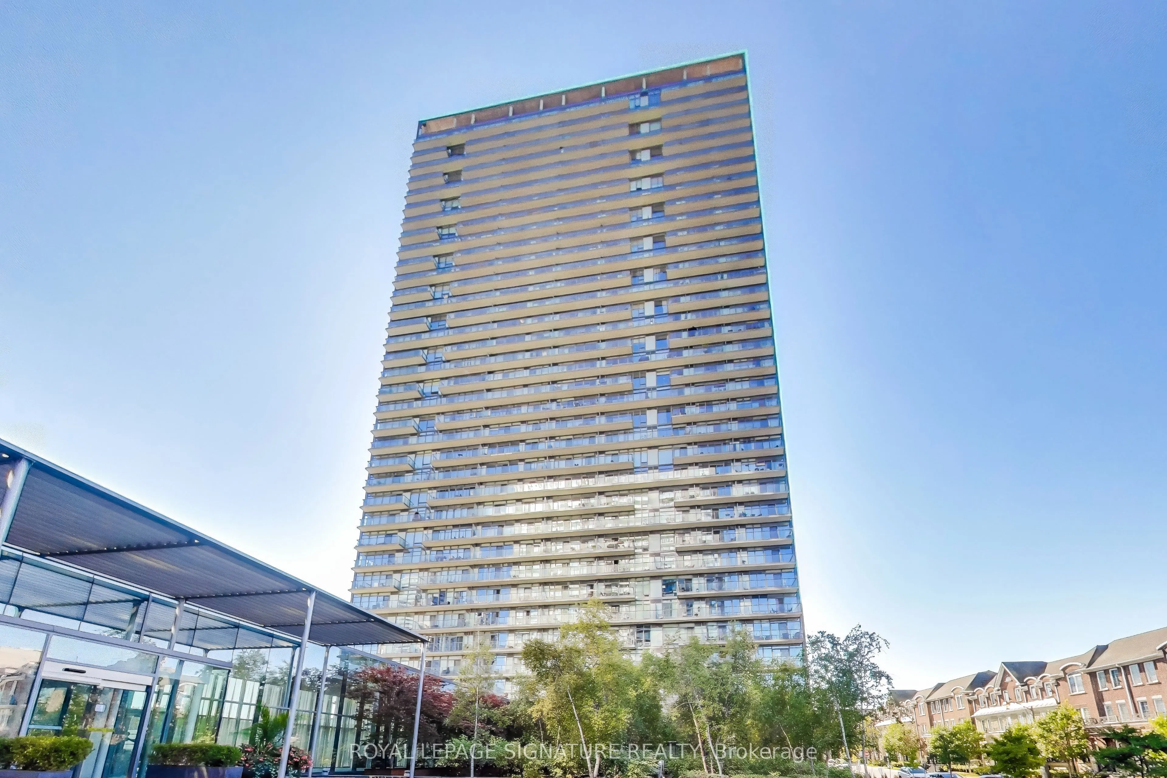 105 The Queensway, #1207