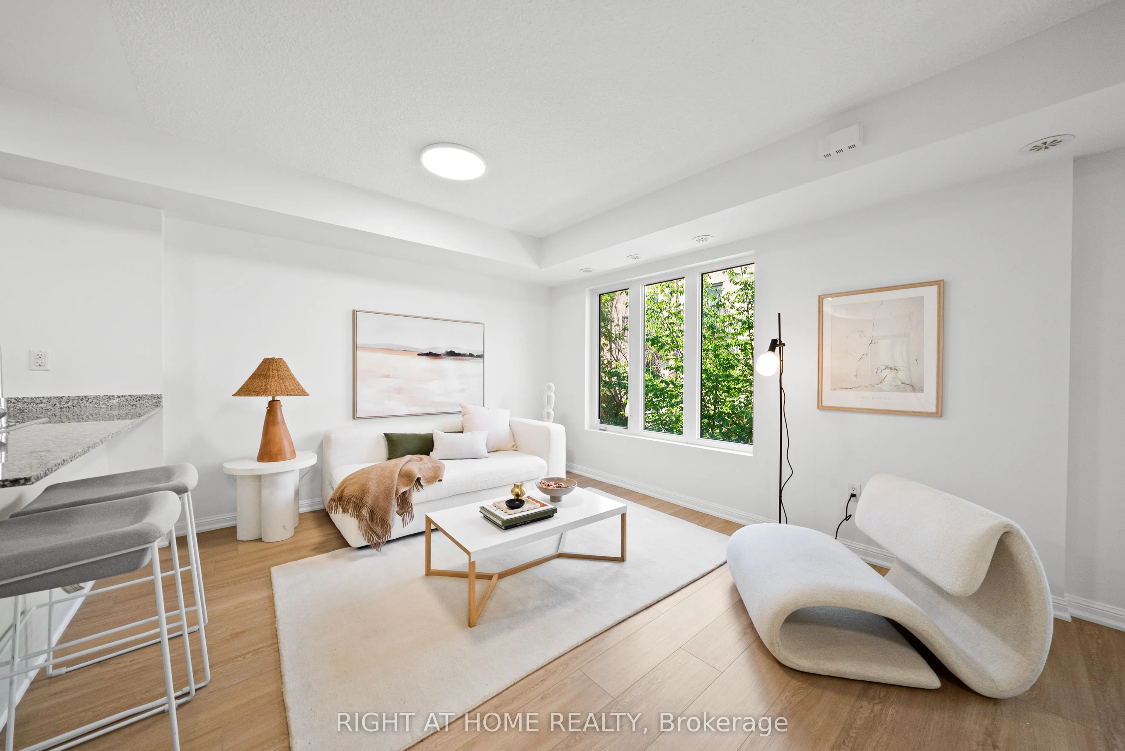 11 Foundry Avenue, #229