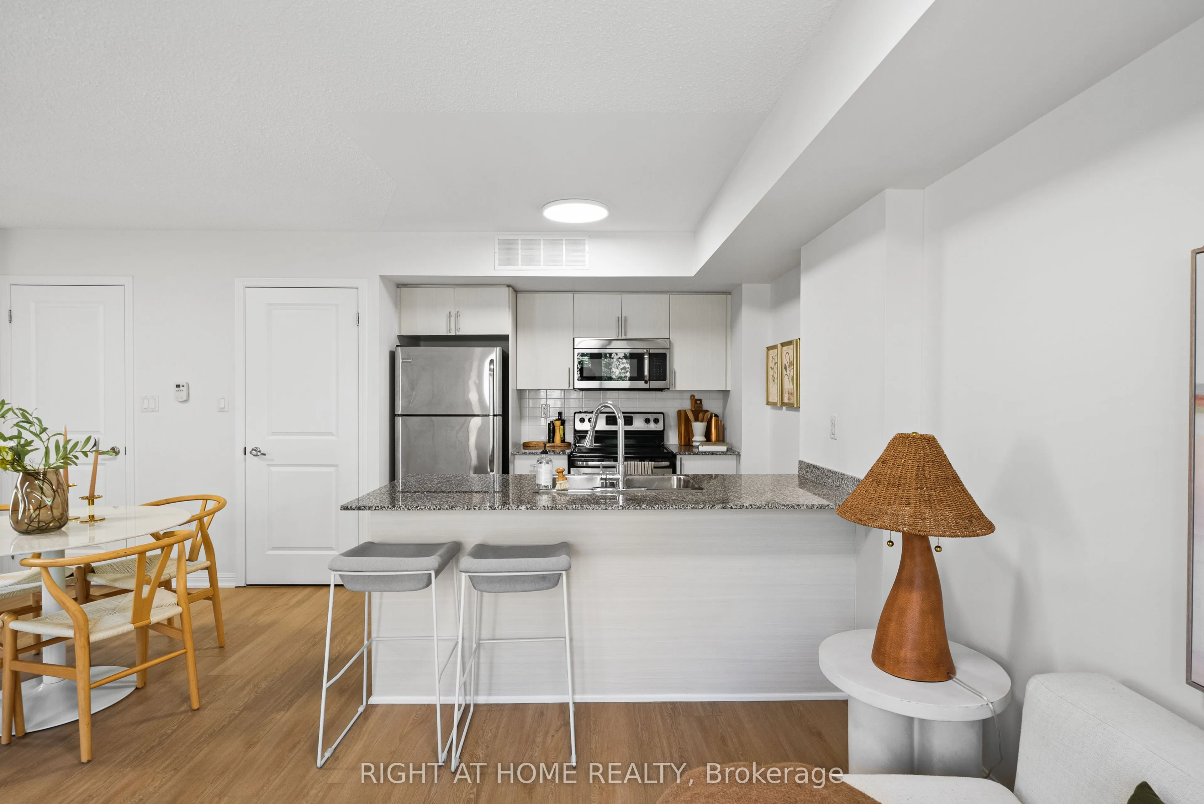 11 Foundry Avenue, #229