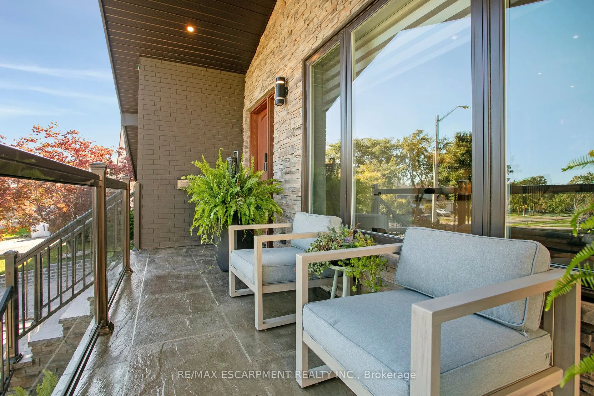 2683 Kingsberry Crescent