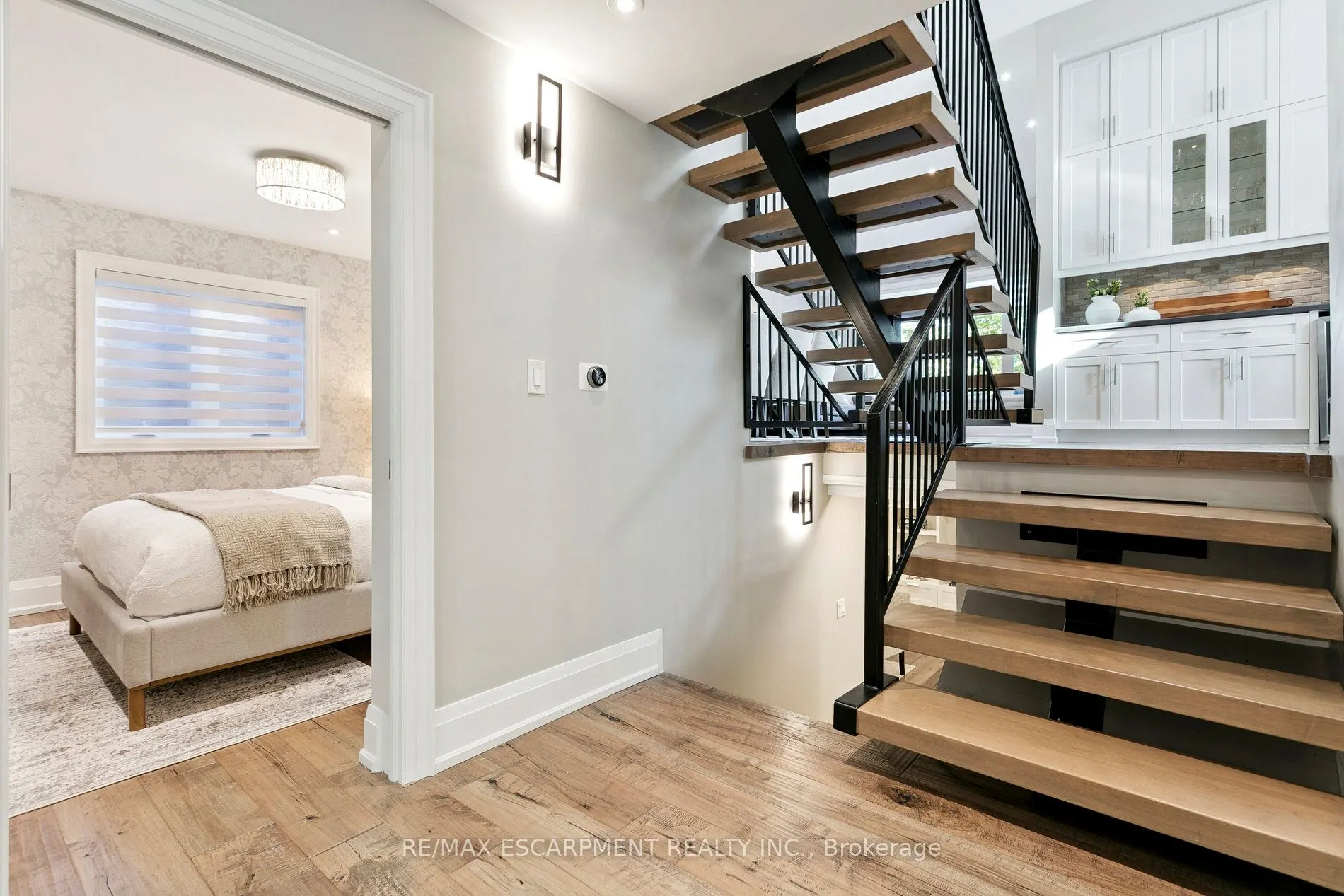 2683 Kingsberry Crescent