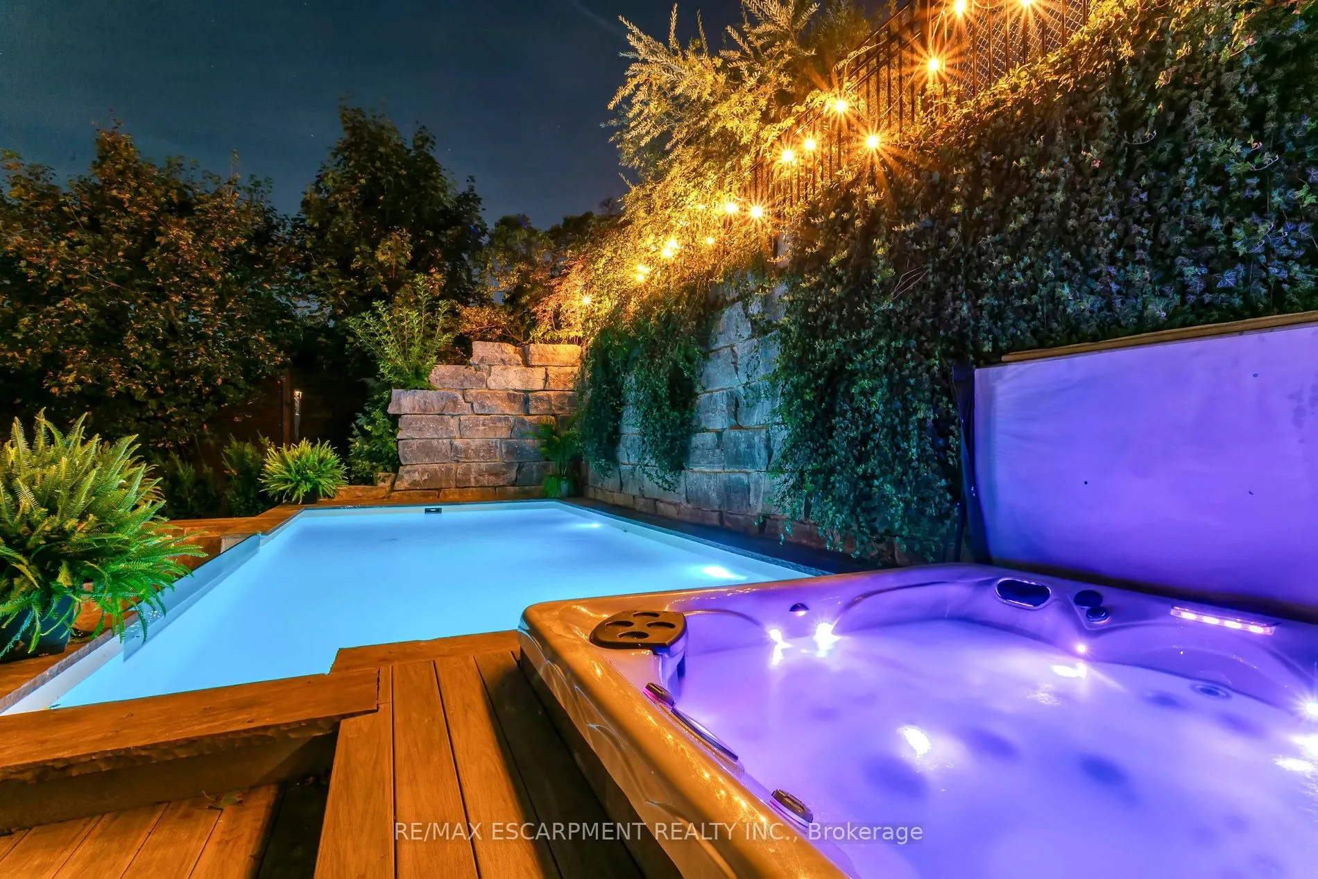 2683 Kingsberry Crescent