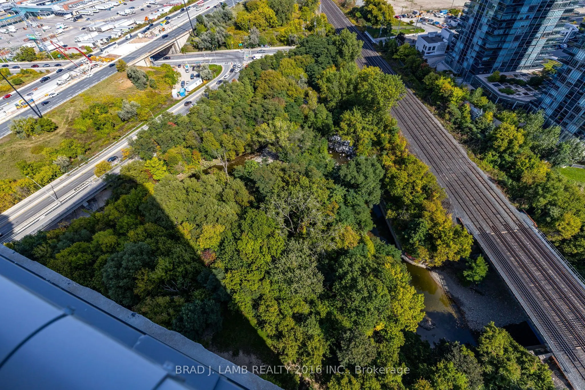 165 Legion Road N, #2425
