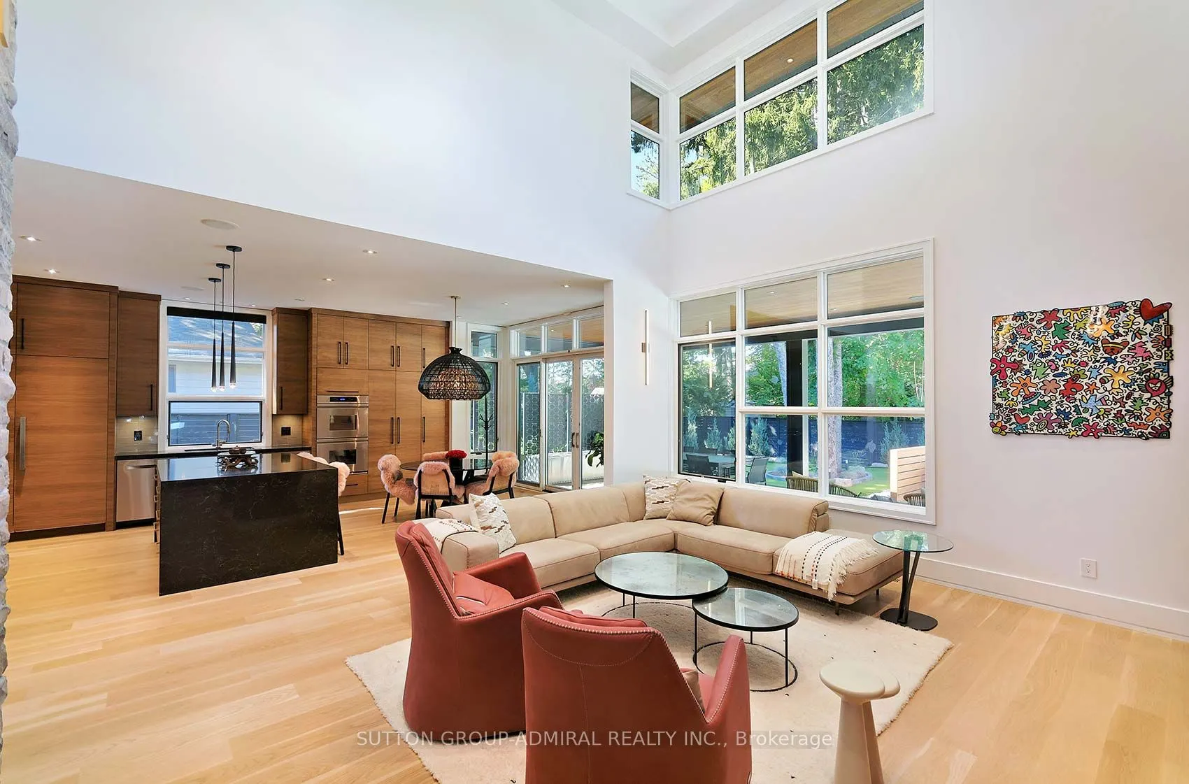 211 Glenview Drive