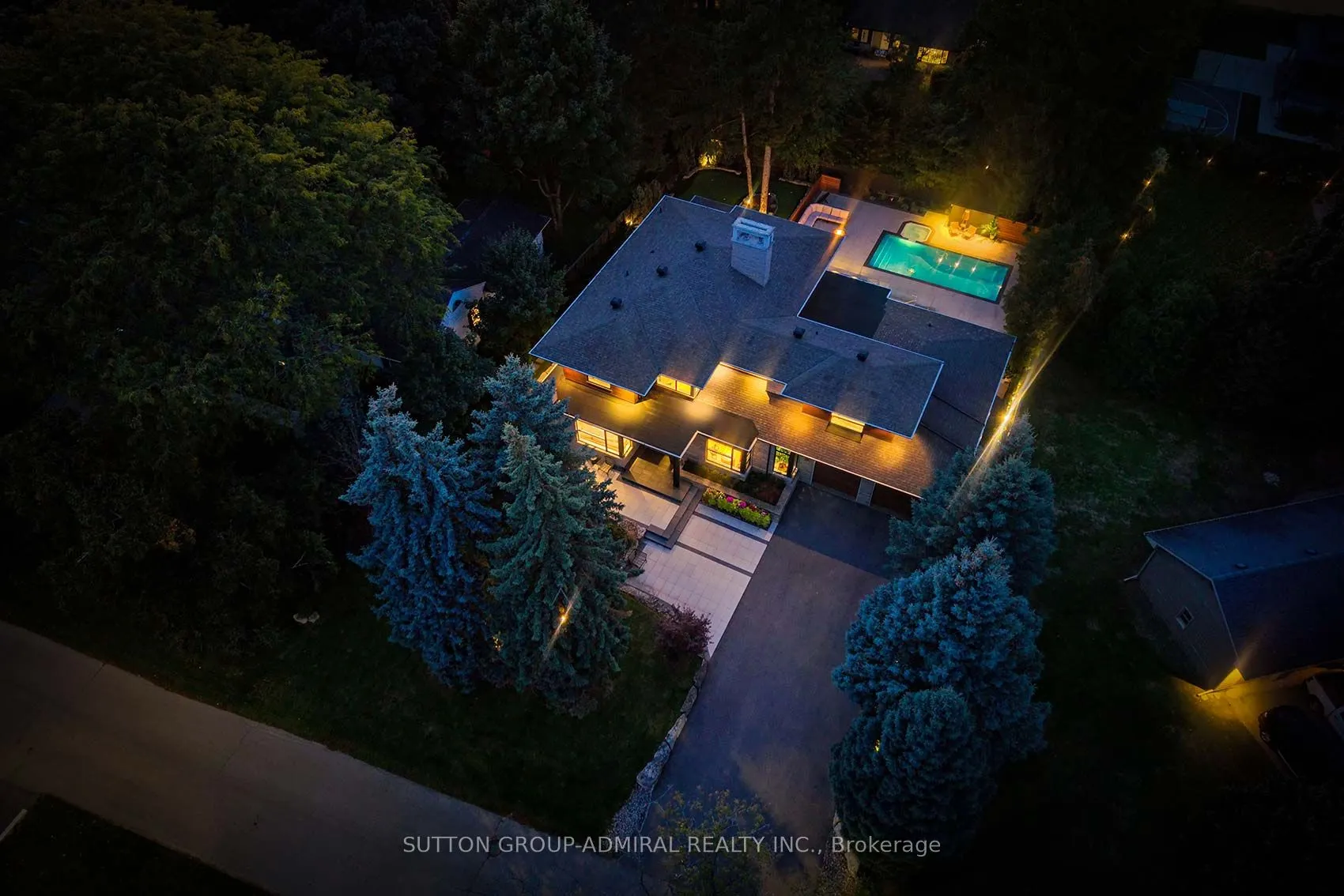 211 Glenview Drive