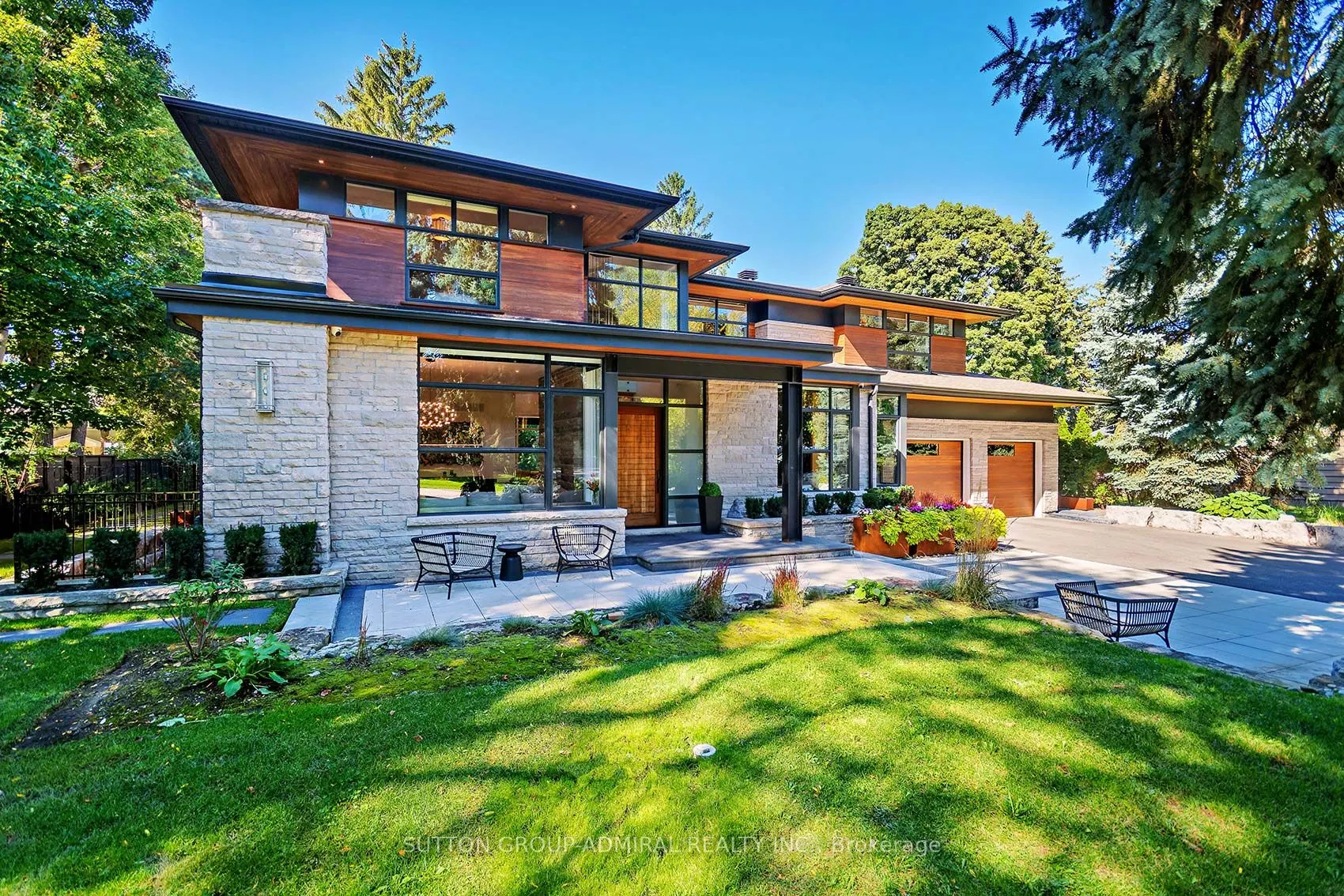 211 Glenview Drive