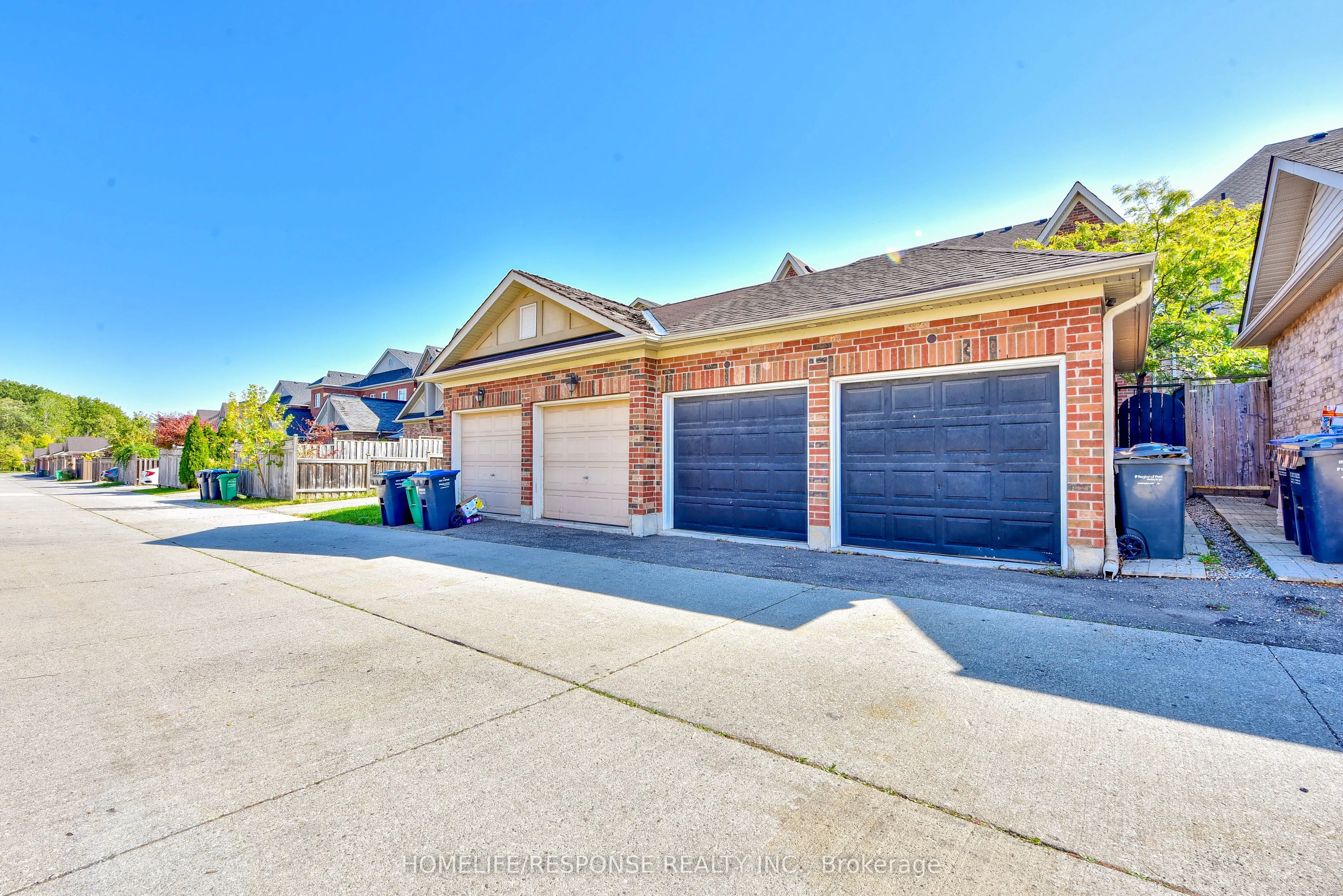 3927 Eglinton Avenue W