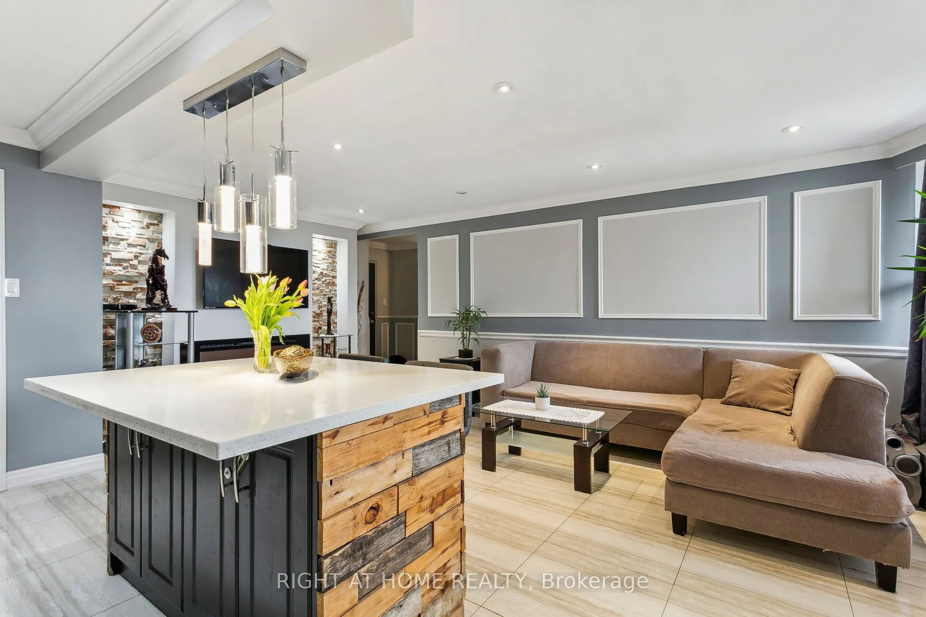 451 The West Mall, #1616