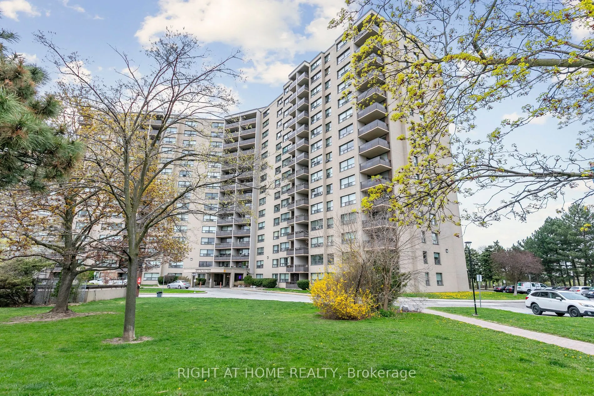 451 The West Mall, #1616