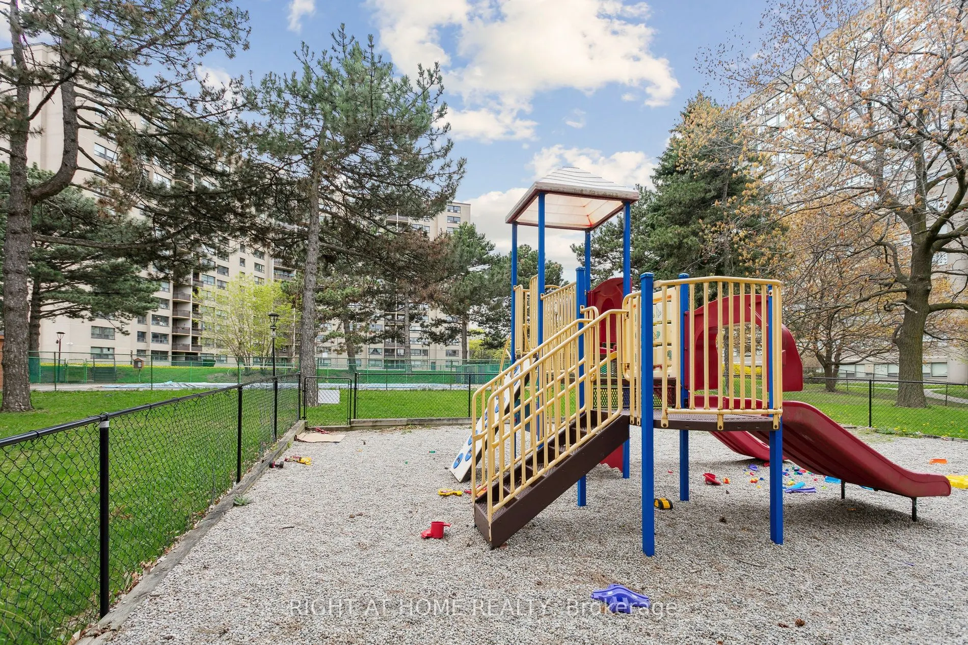 451 The West Mall, #1616