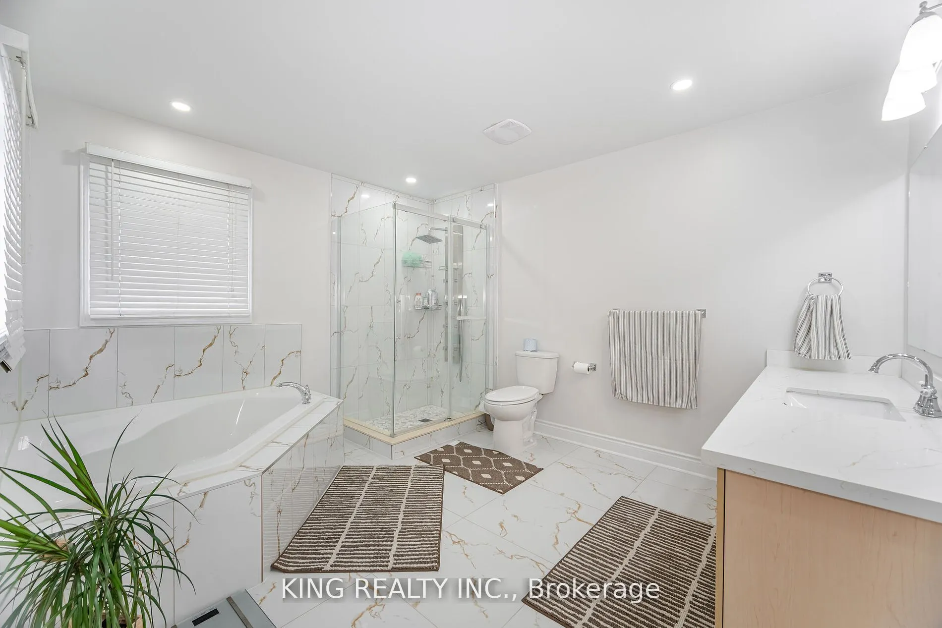 89 Crystal Glen Crescent