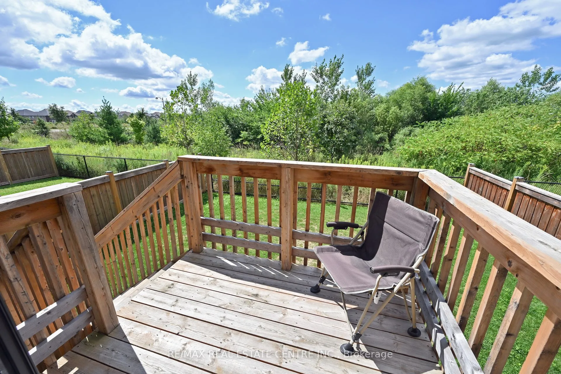 1326 Raspberry Terrace