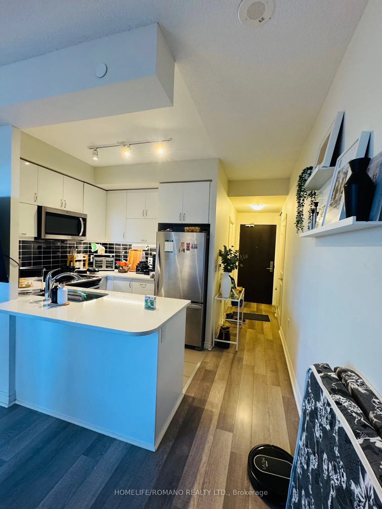 39 Annie Craig Drive, #605