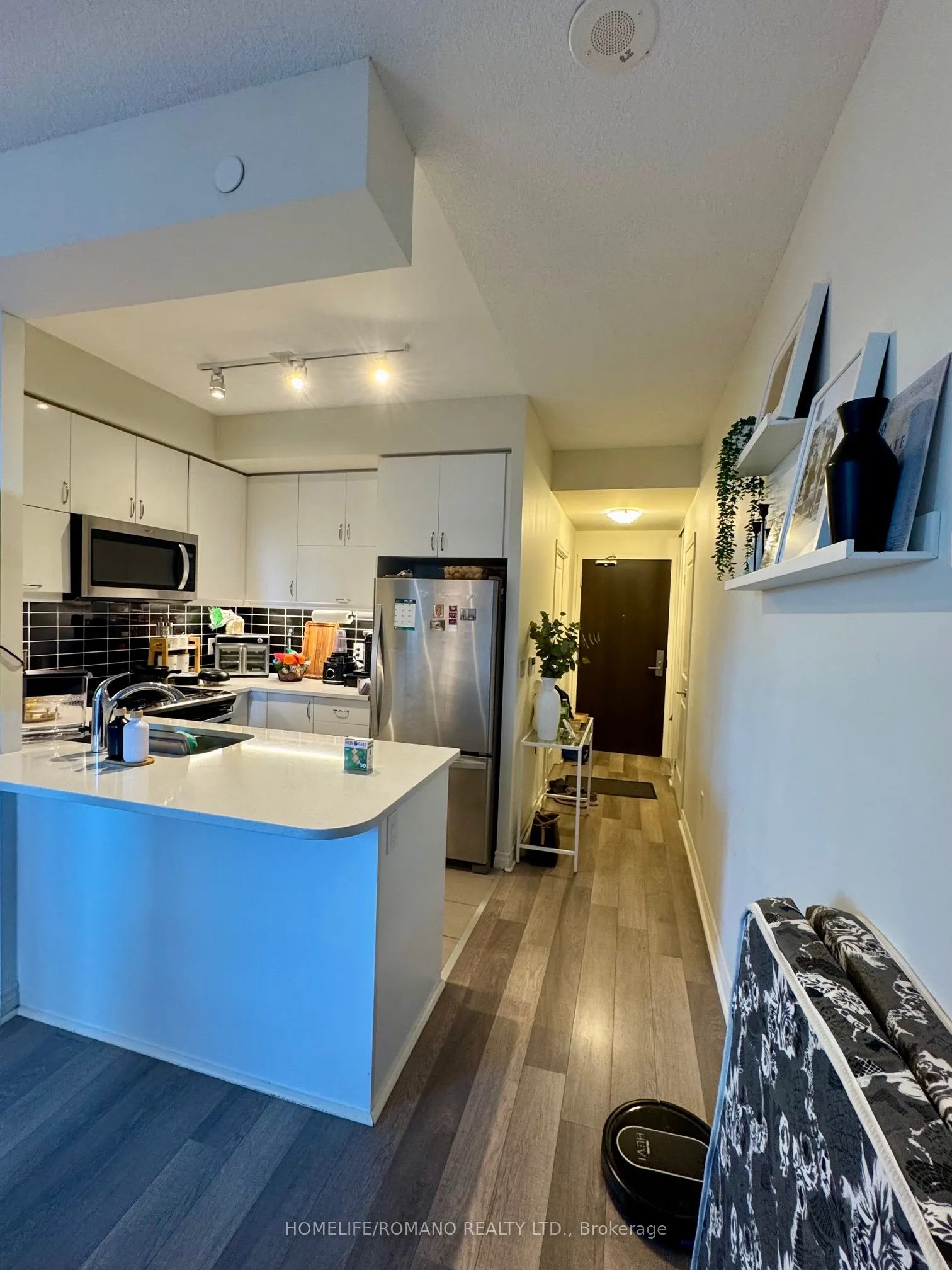 39 Annie Craig Drive, #605