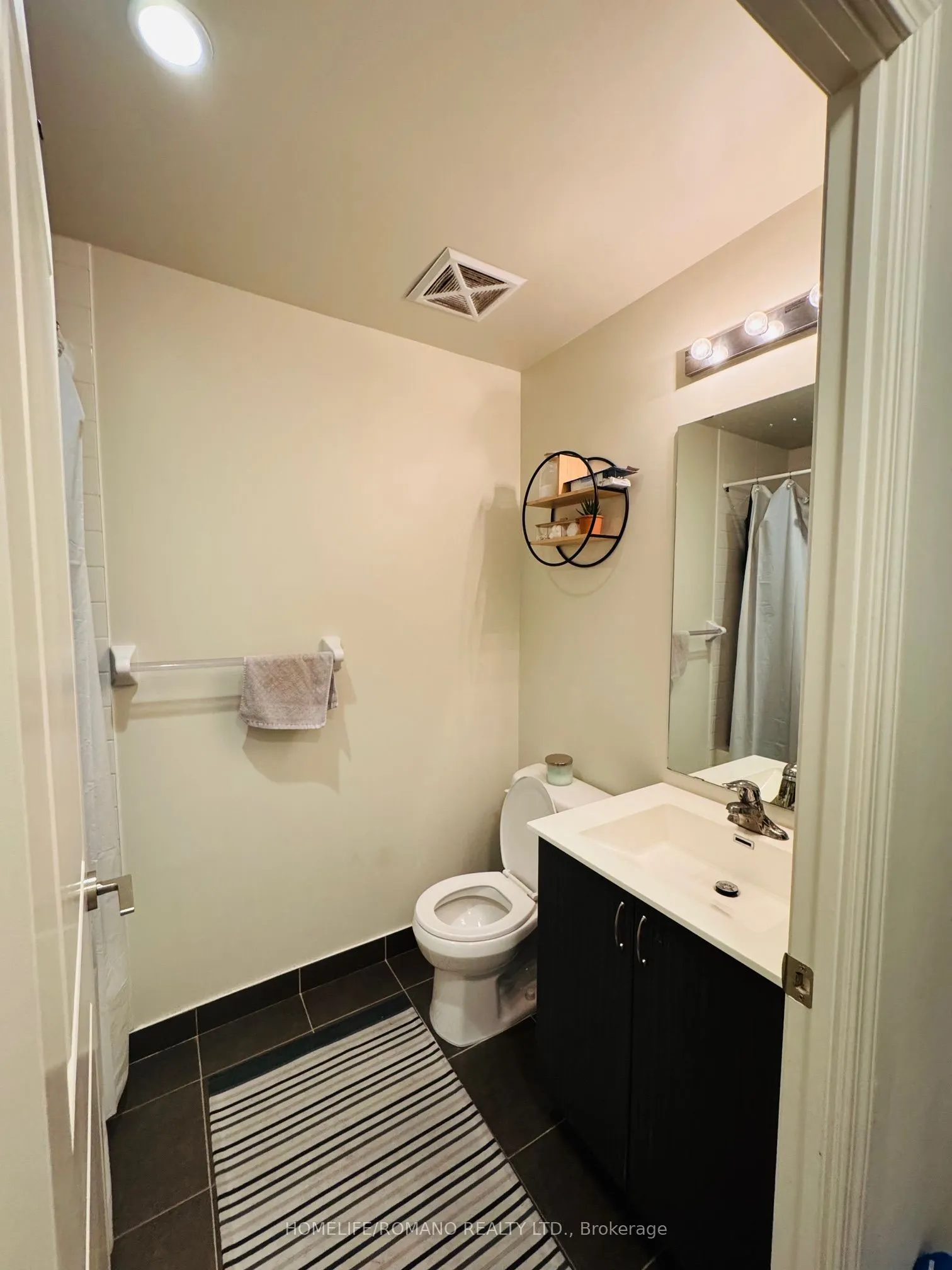 39 Annie Craig Drive, #605