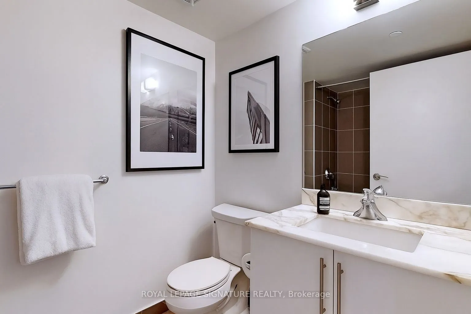830 Lawrence Avenue, #338