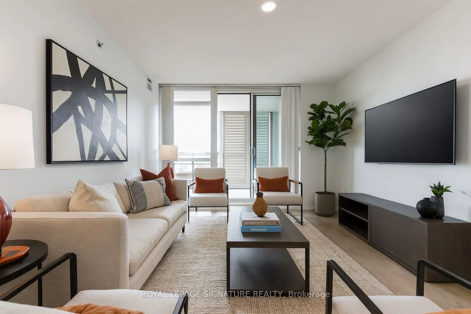 830 Lawrence Avenue, #338
