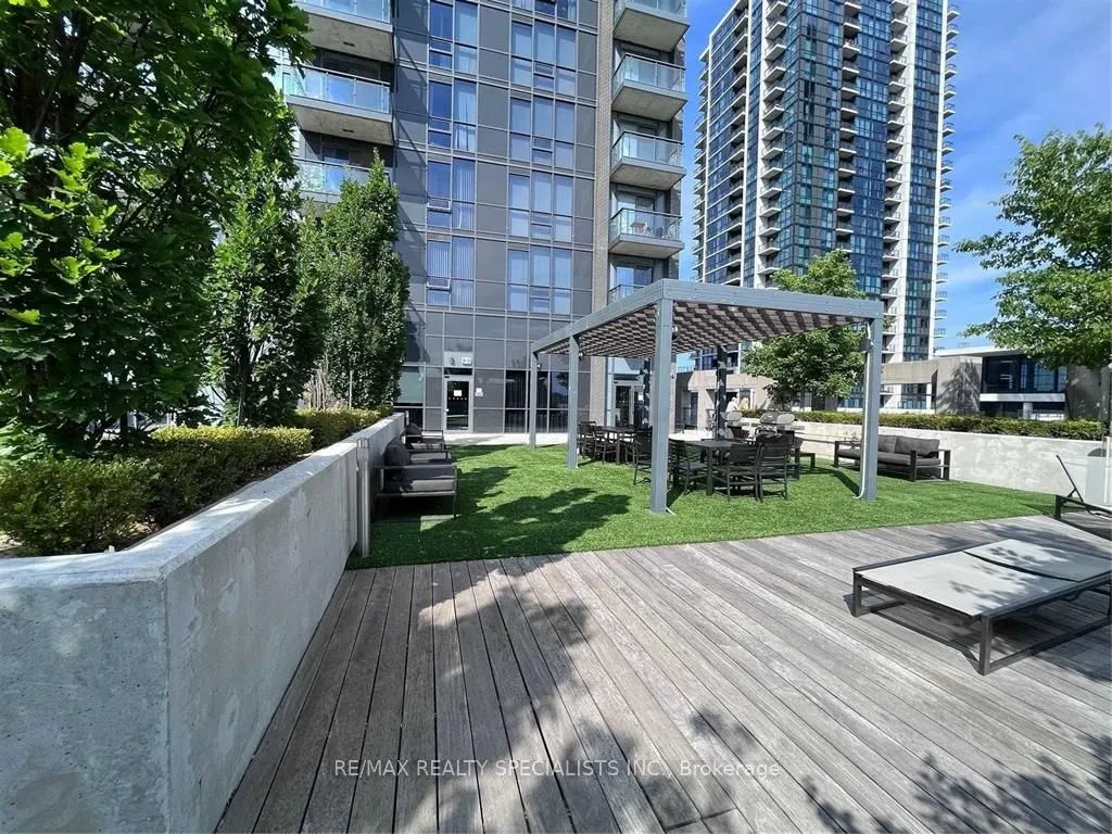 5033 Four Springs Avenue, #413