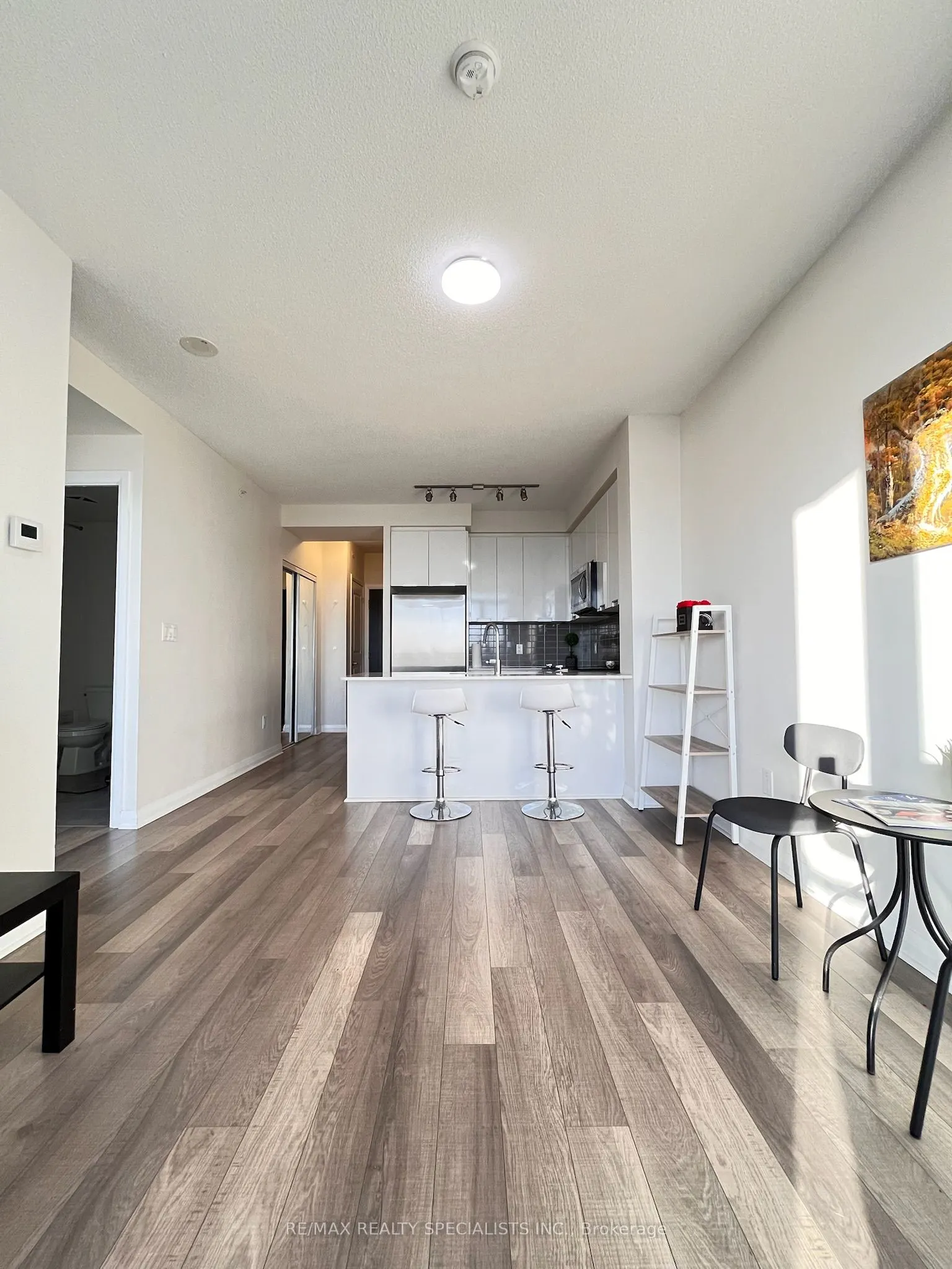 5033 Four Springs Avenue, #413