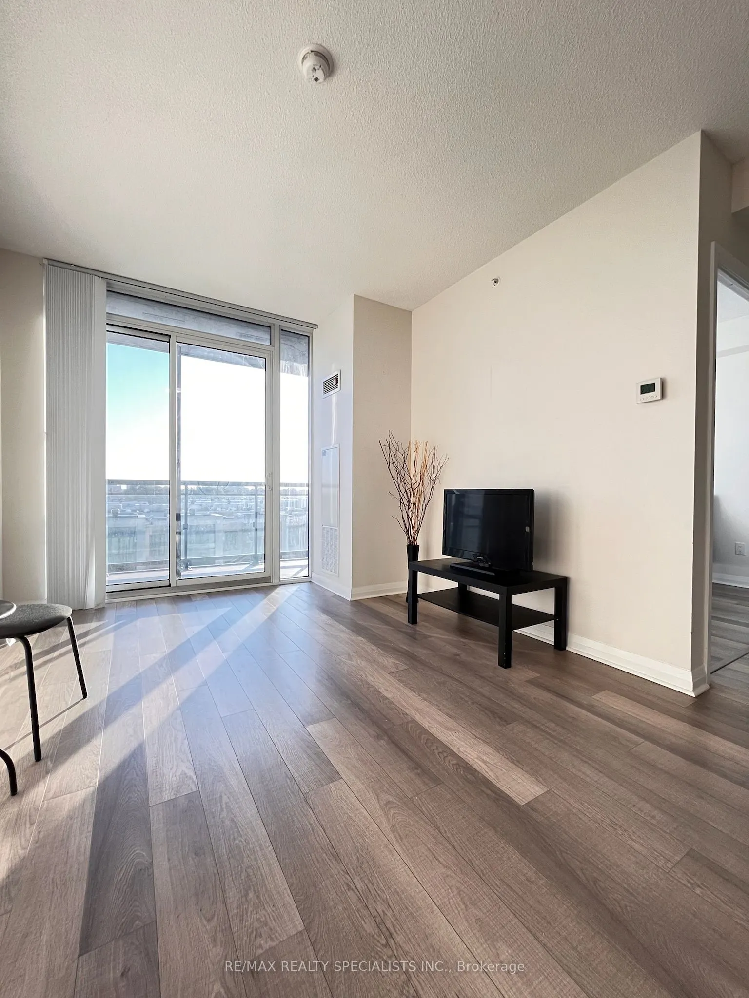 5033 Four Springs Avenue, #413