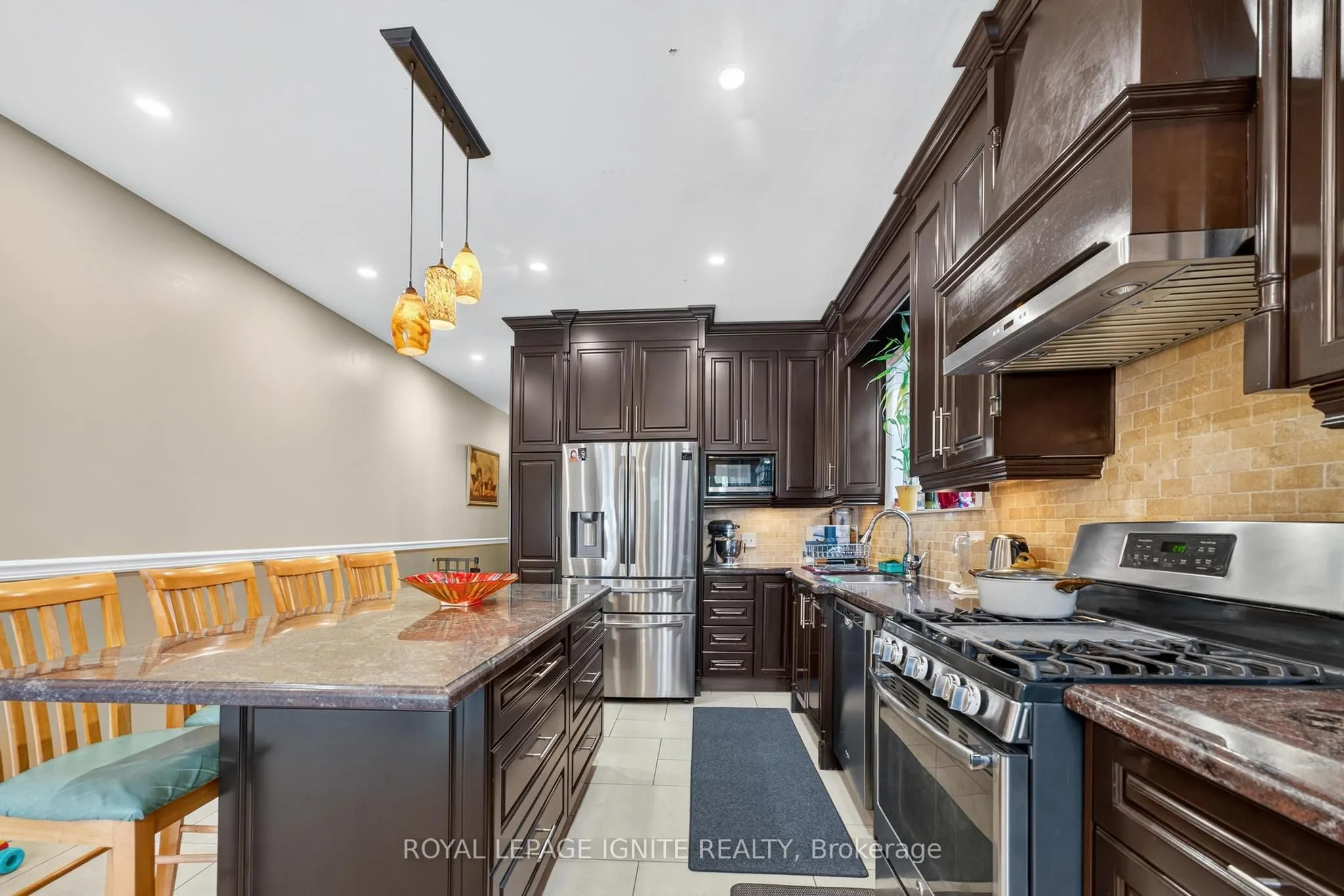 46 Lambton Avenue