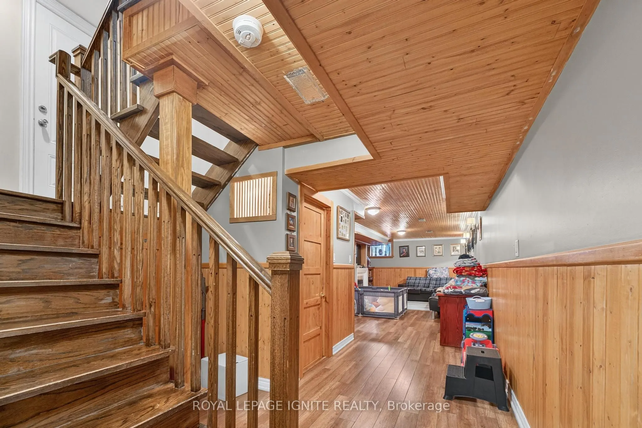 46 Lambton Avenue